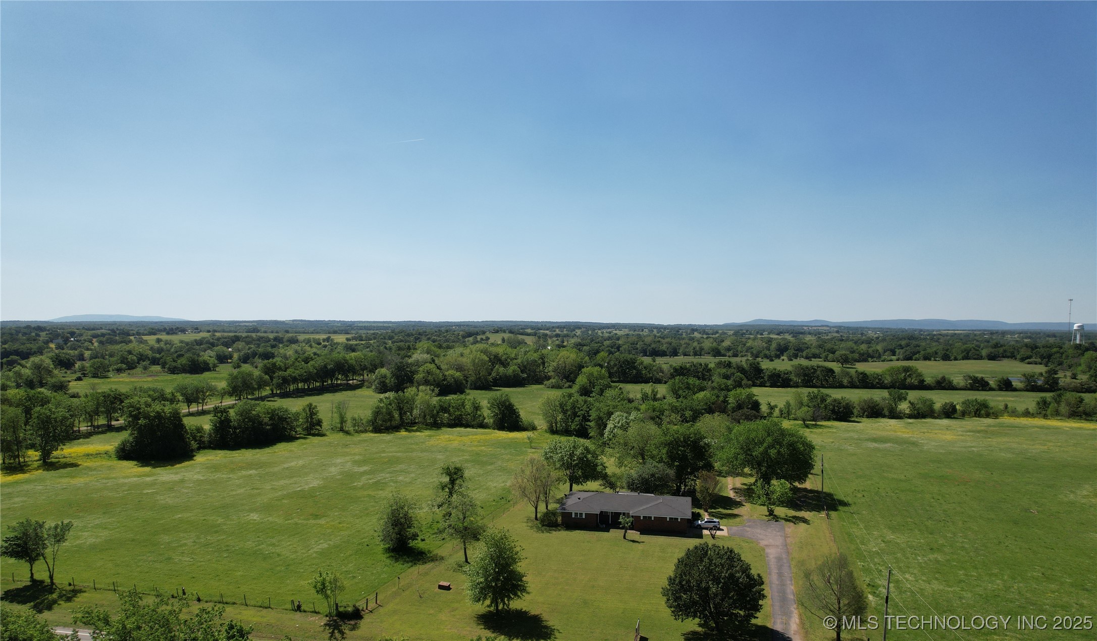 21177 E Highway 9 Property Photo 1