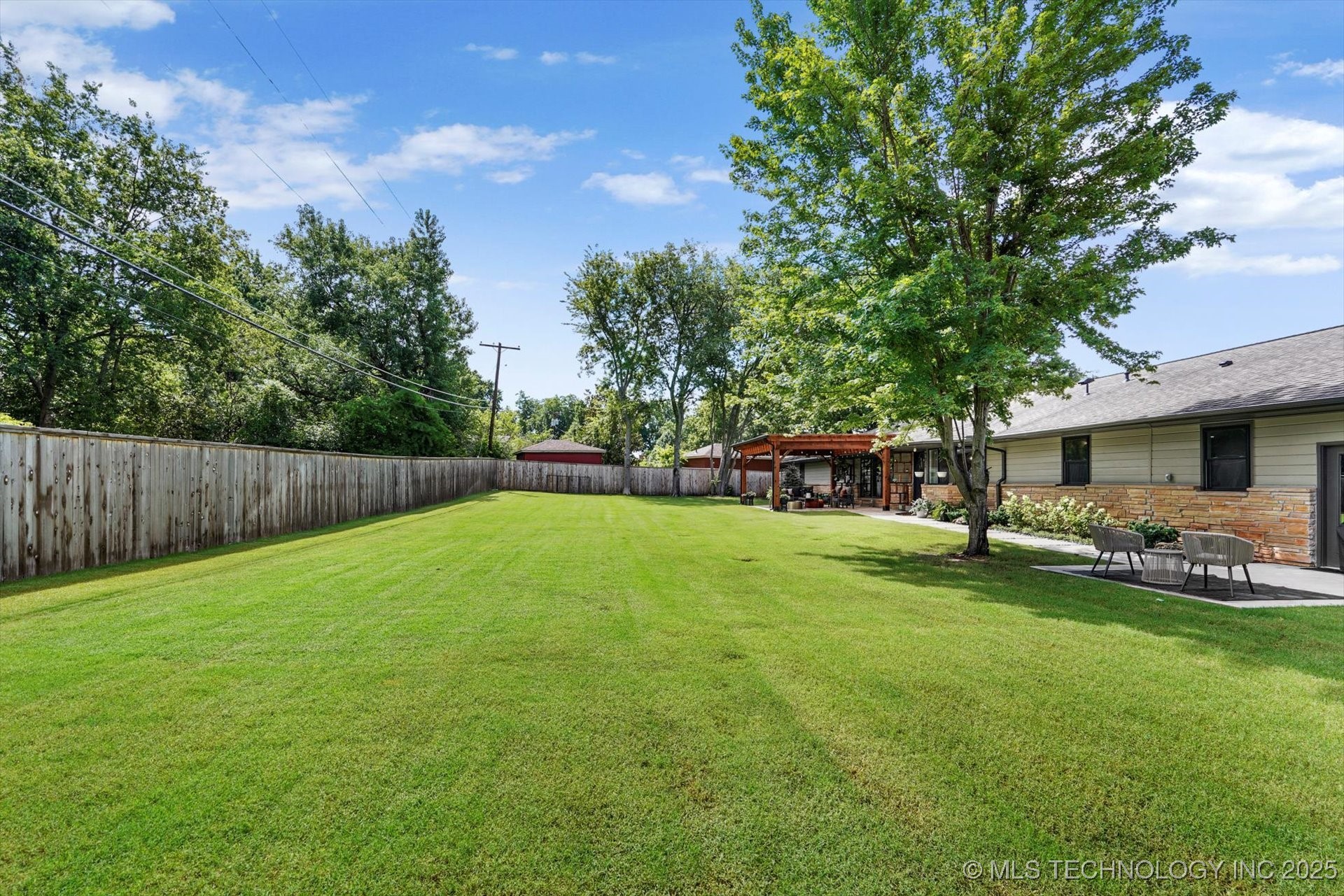 1115 N Kenwood Avenue Property Photo 46