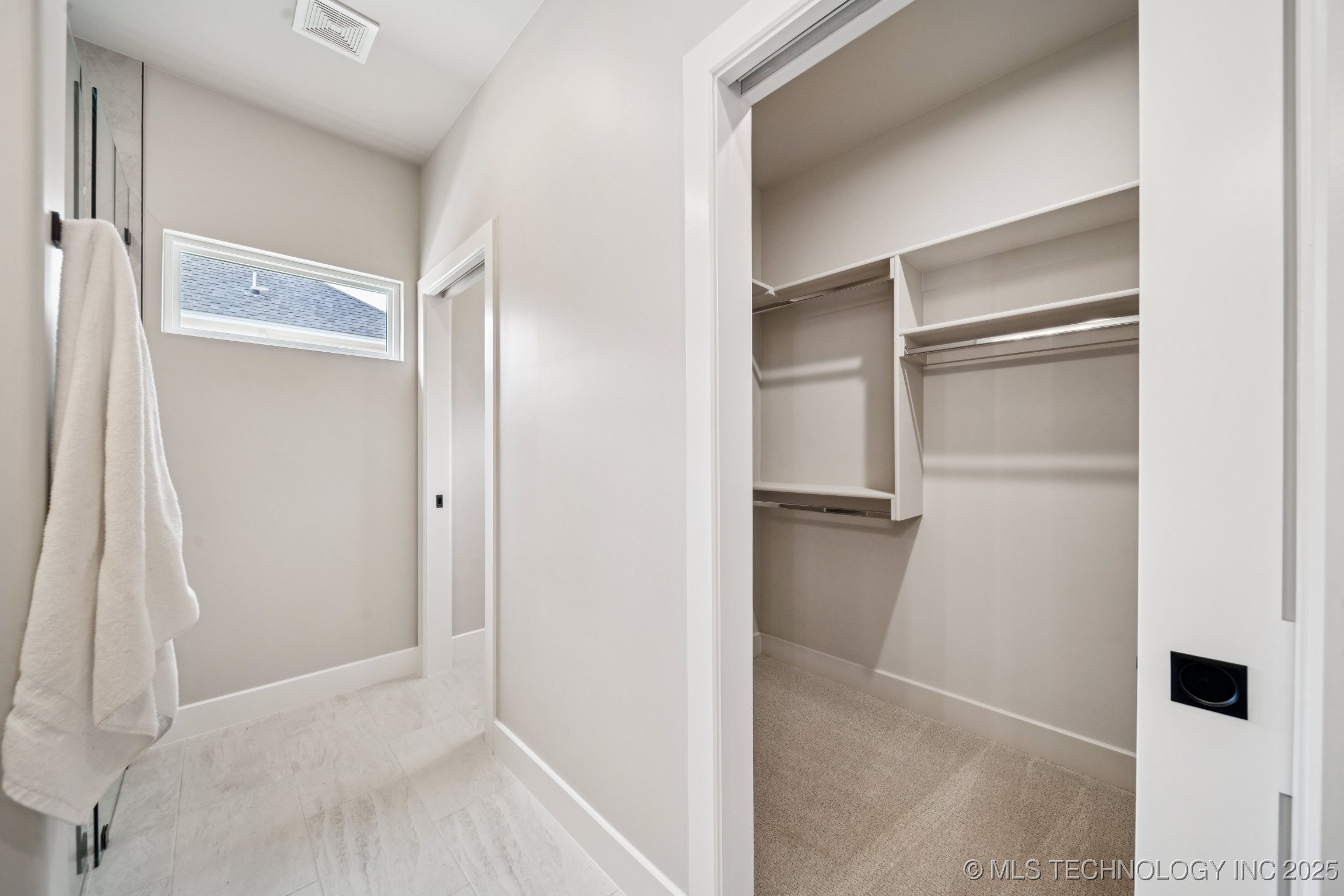212 S Bluff Street B Property Photo 20