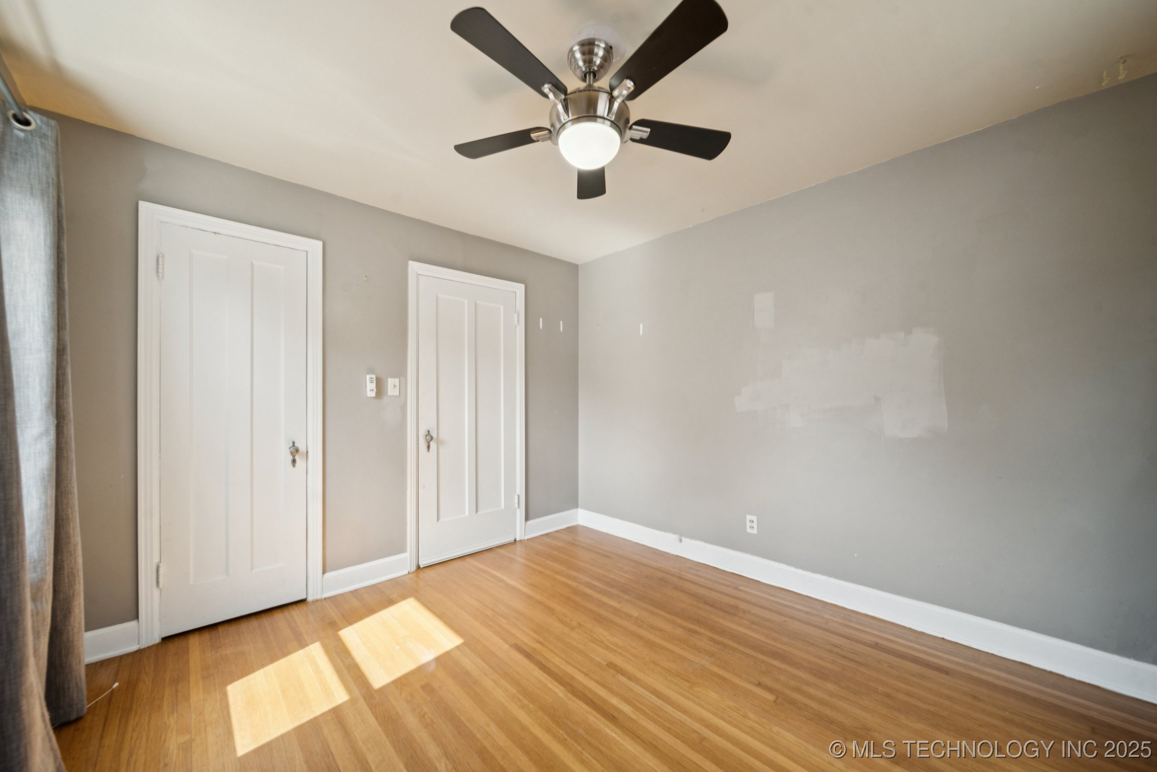 1544 E 34th Street Property Photo 24