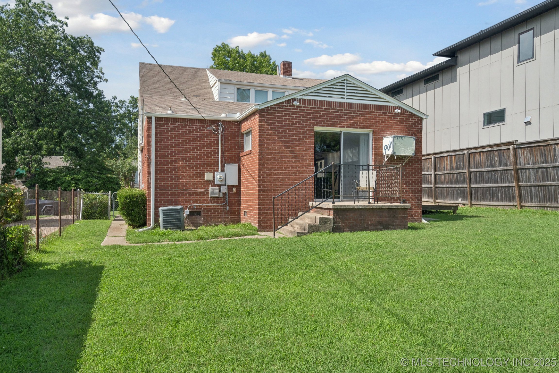 1544 E 34th Street Property Photo 29