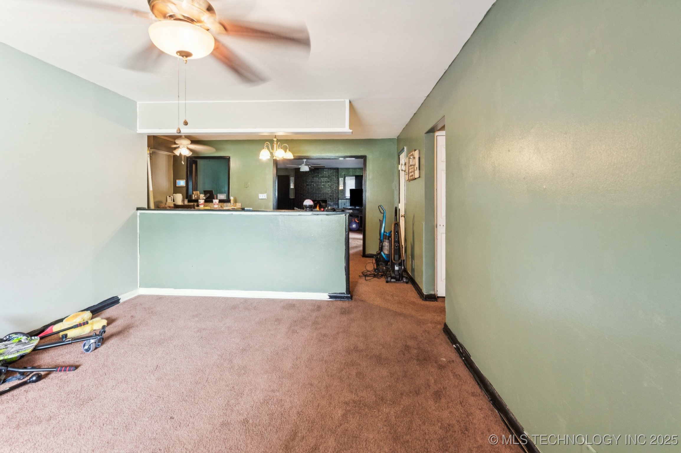 2548 Tull Place Property Photo 3