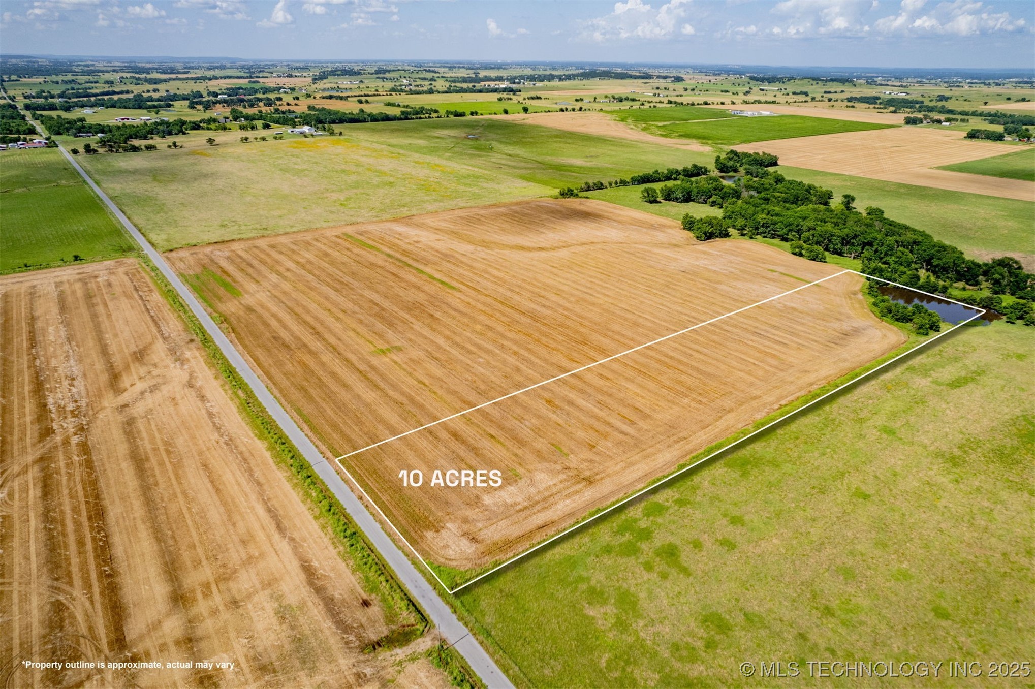 4240 Road Property Photo 1