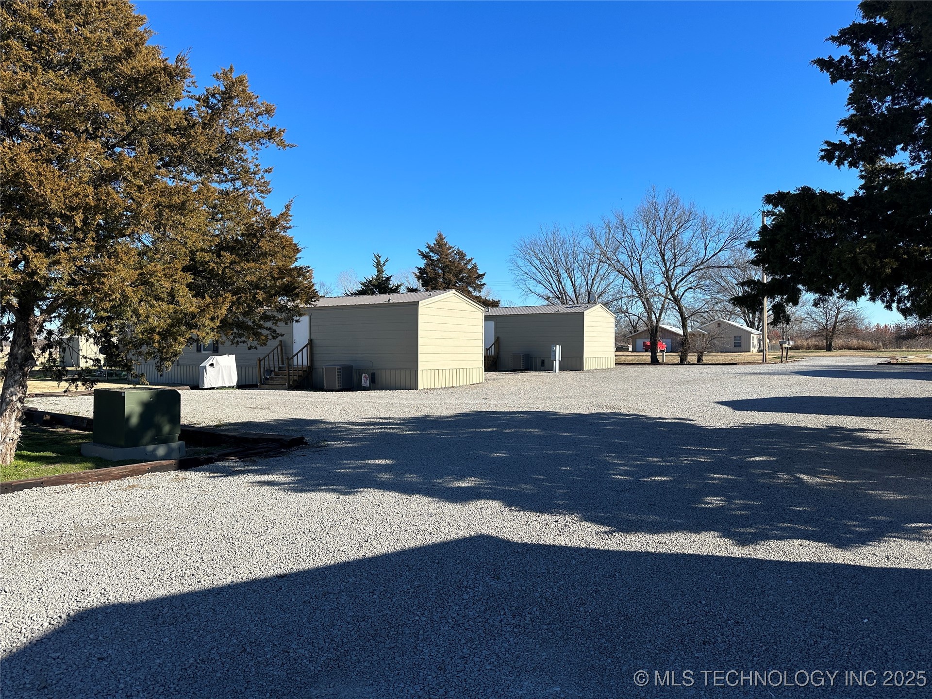 39733 W 1510 Property Photo 1