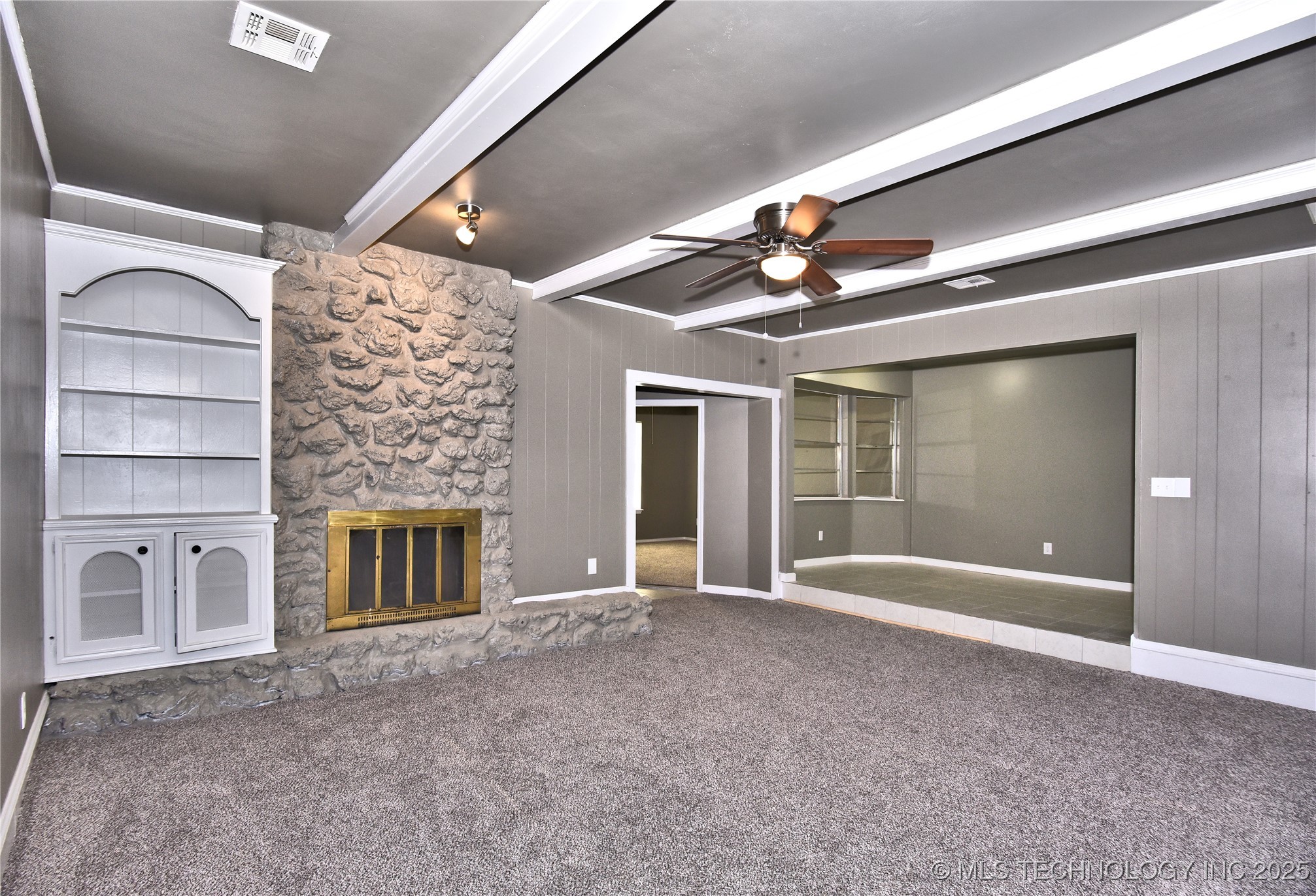 10046 E 29th Street Property Photo 13