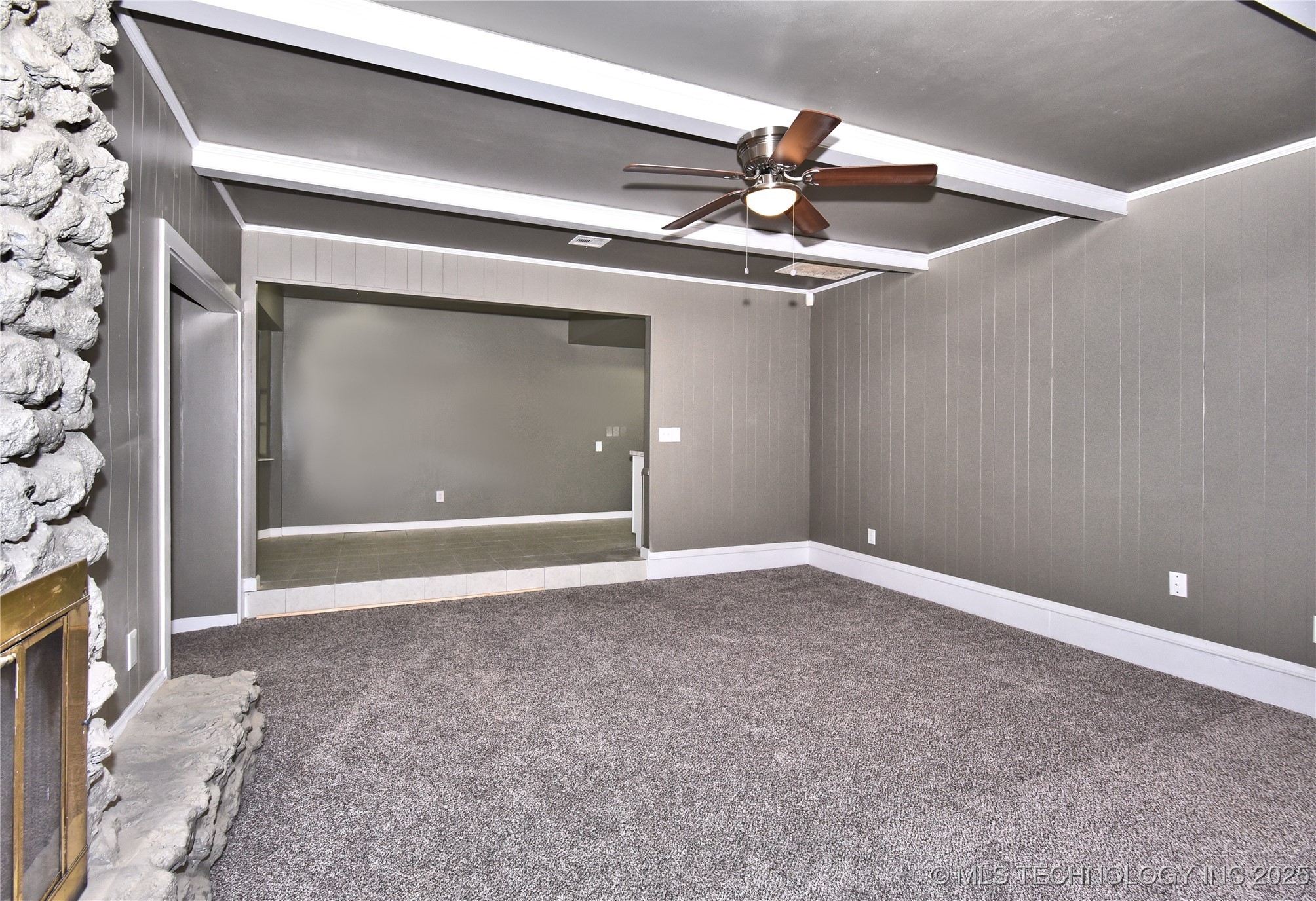 10046 E 29th Street Property Photo 14