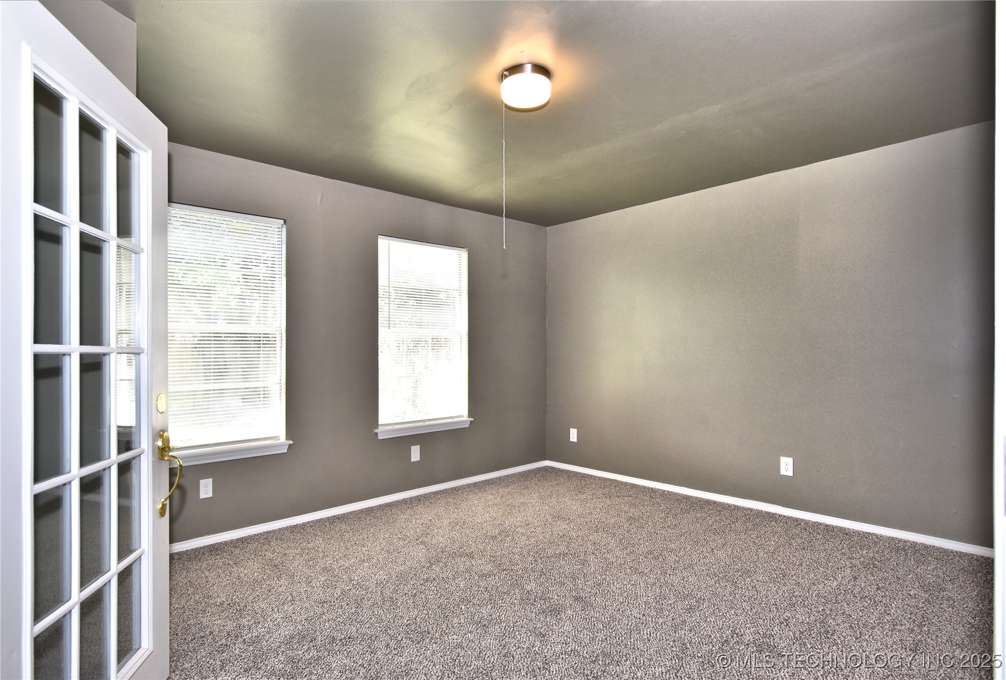 10046 E 29th Street Property Photo 15