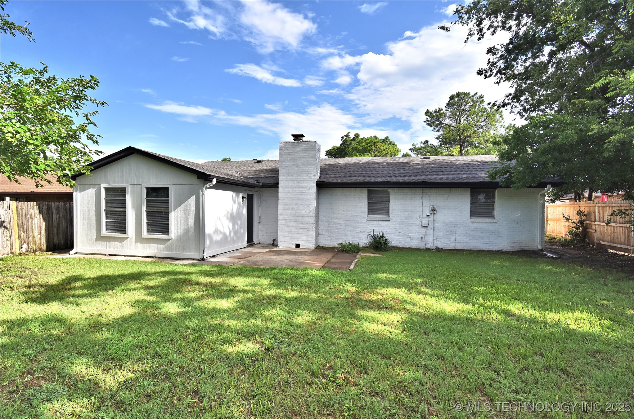 10046 E 29th Street Property Photo 26