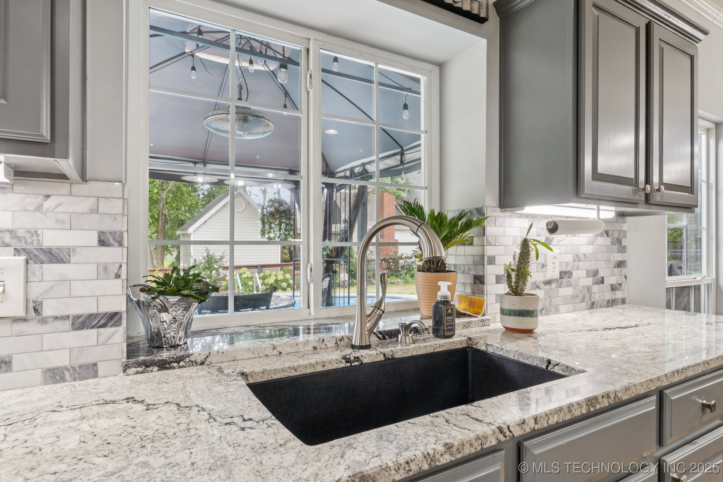 3701 W Dallas Street Property Photo 25