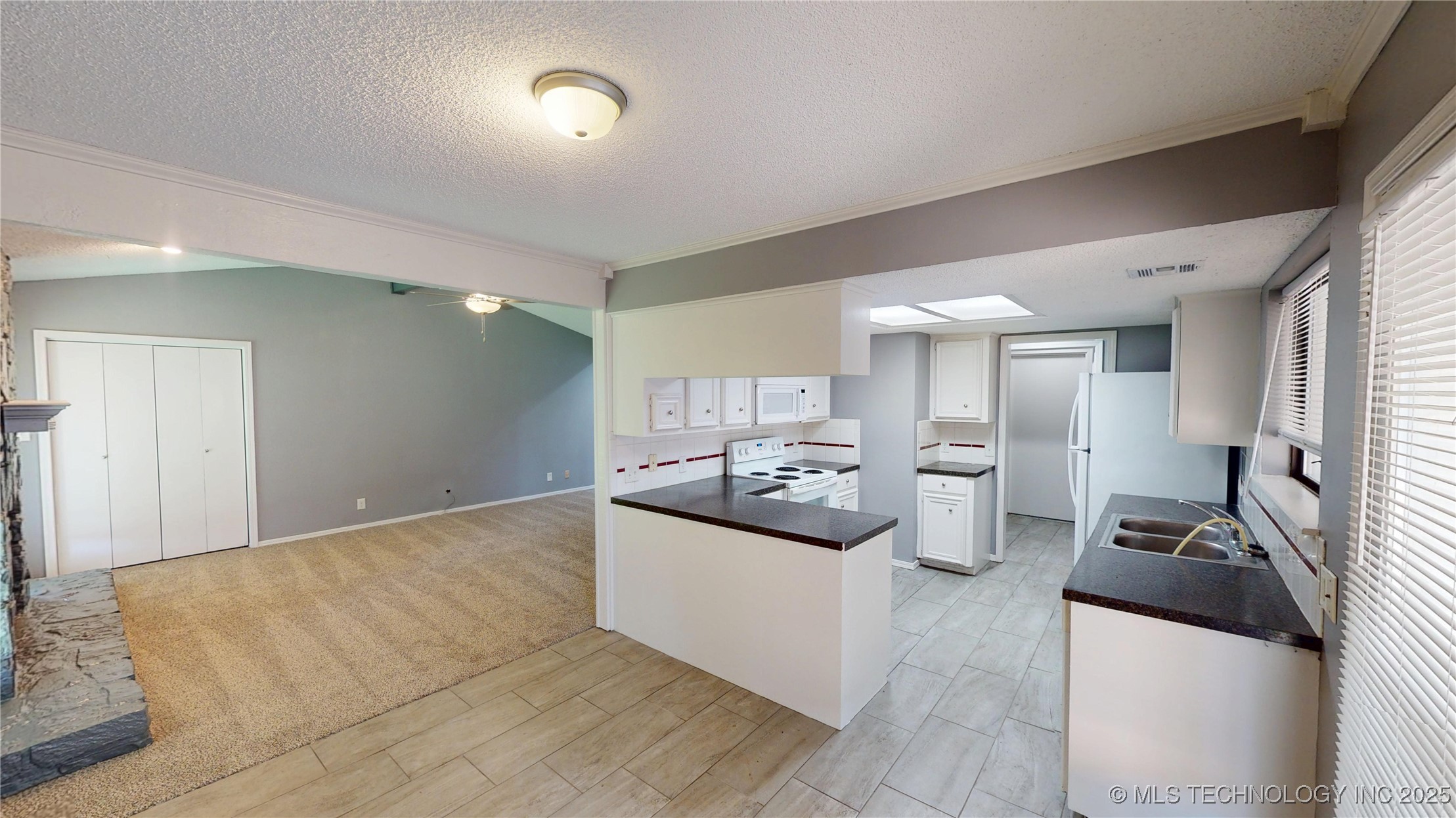 210 W 115th Street Property Photo 5