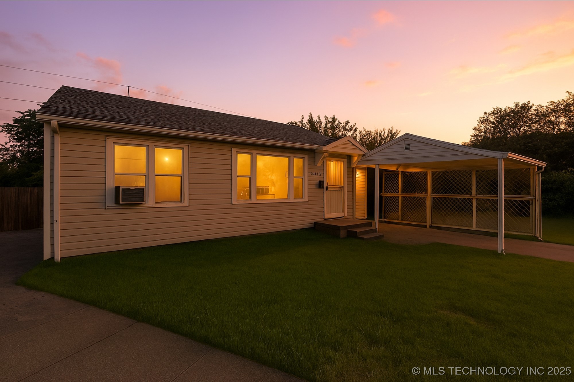 5108 E Cameron Street Property Photo 1