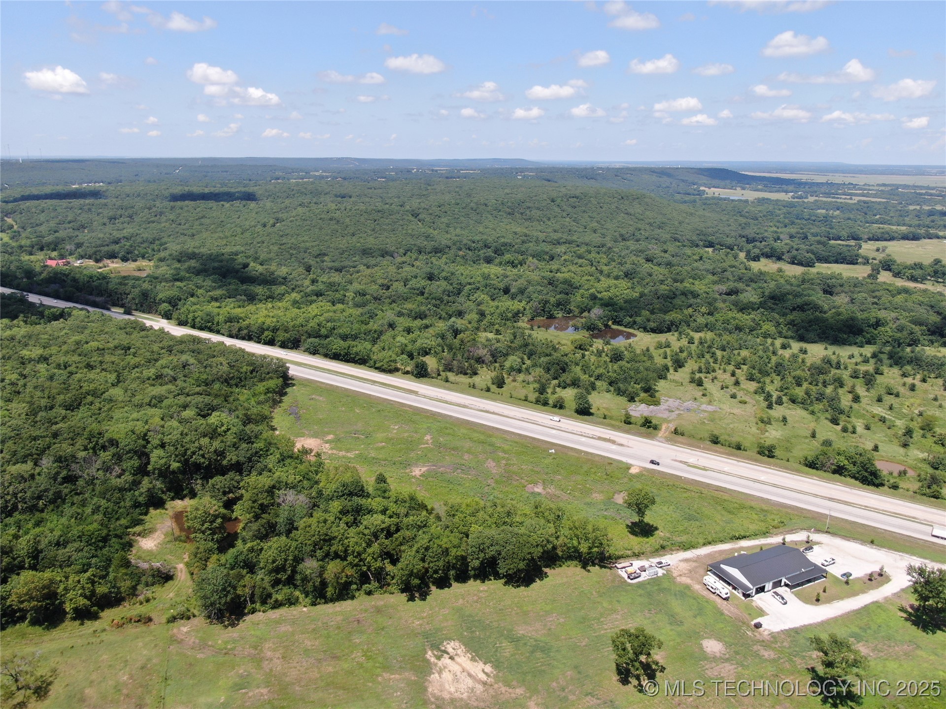 11500 Hwy 75 Property Photo 6