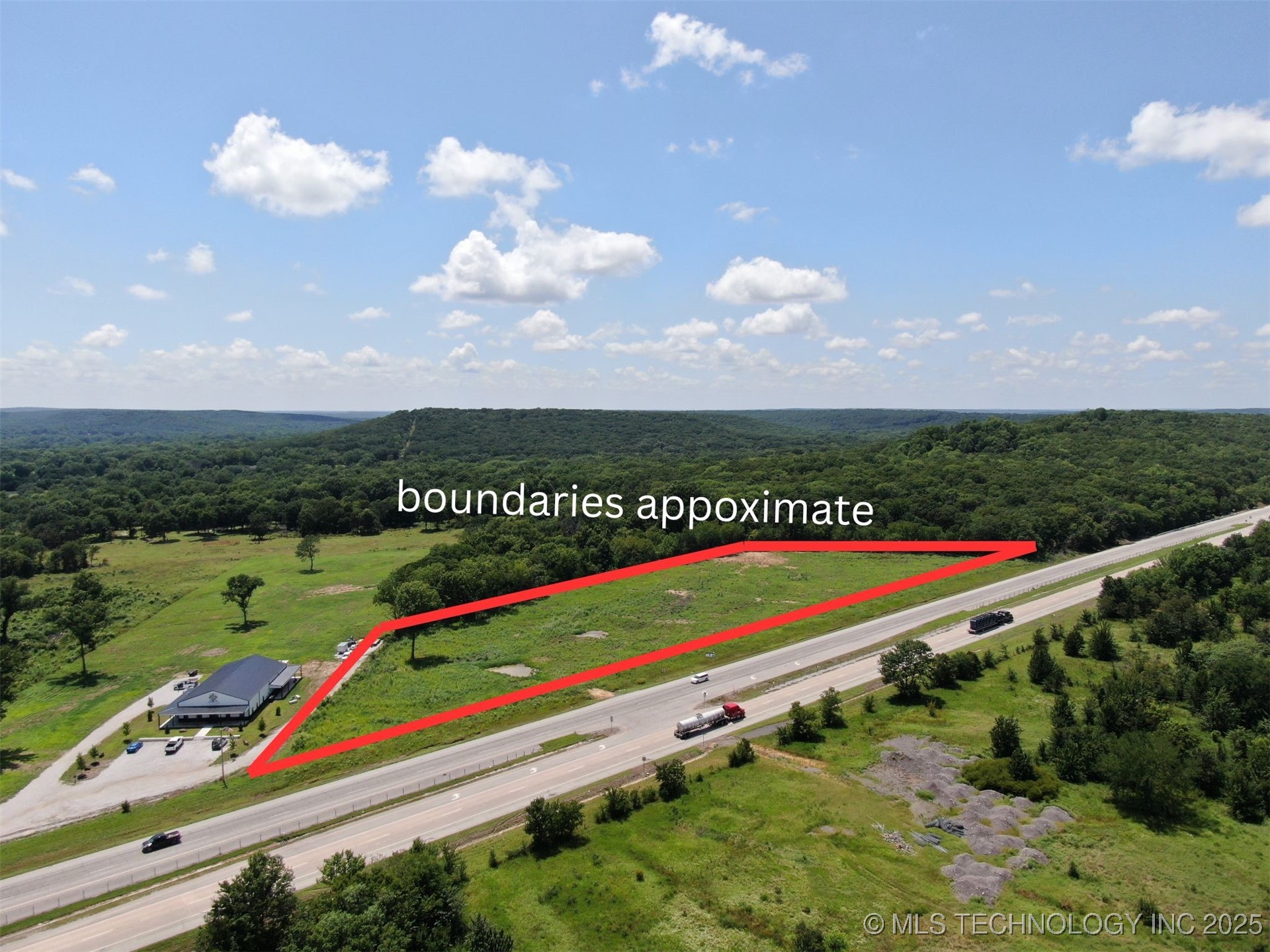 11500 Hwy 75 Property Photo 9