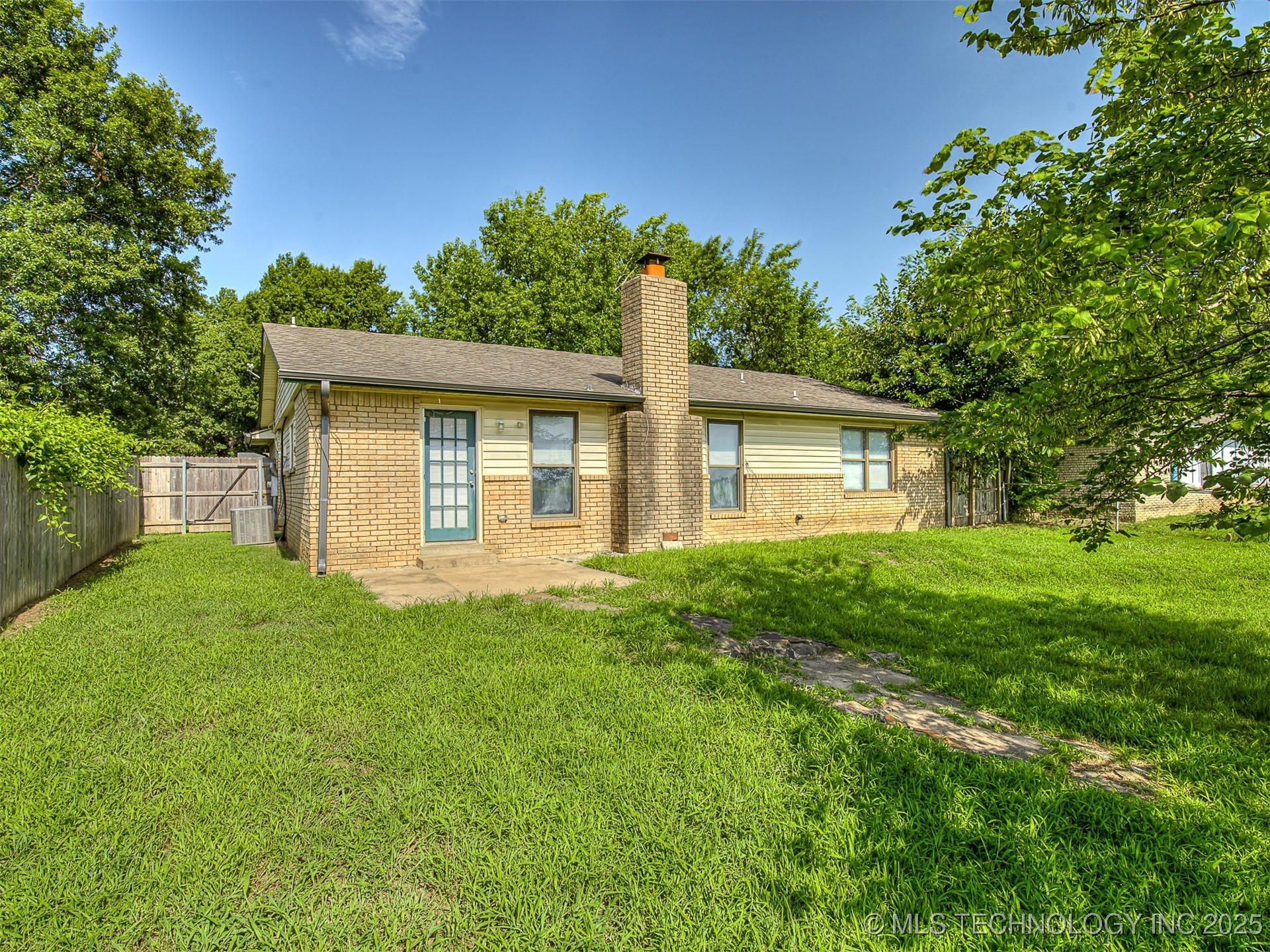 3213 S 217th East Avenue Property Photo 43