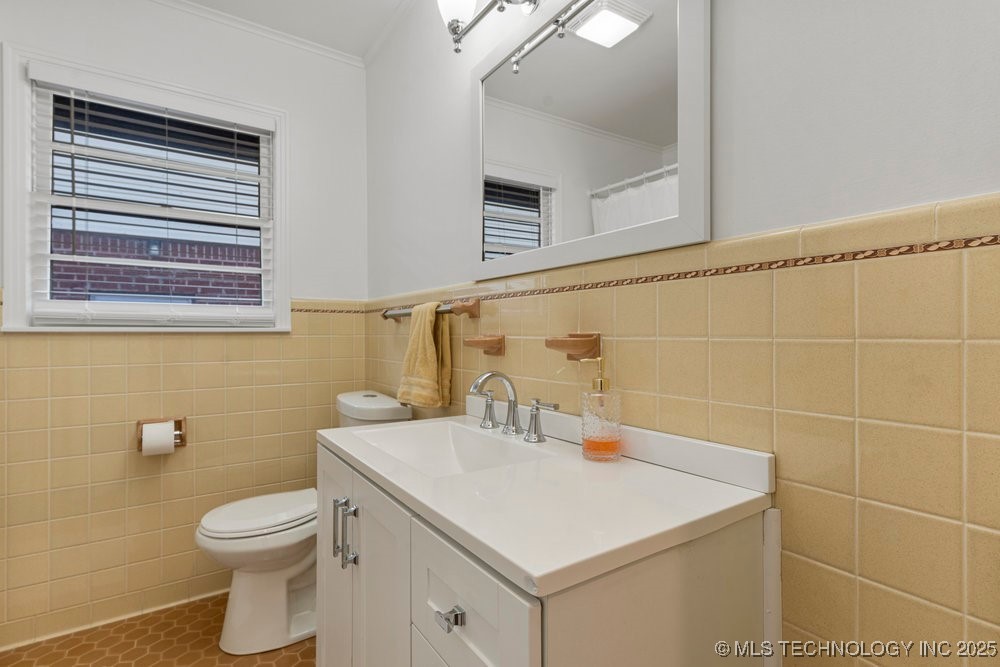 4331 E 28th Street Property Photo 28