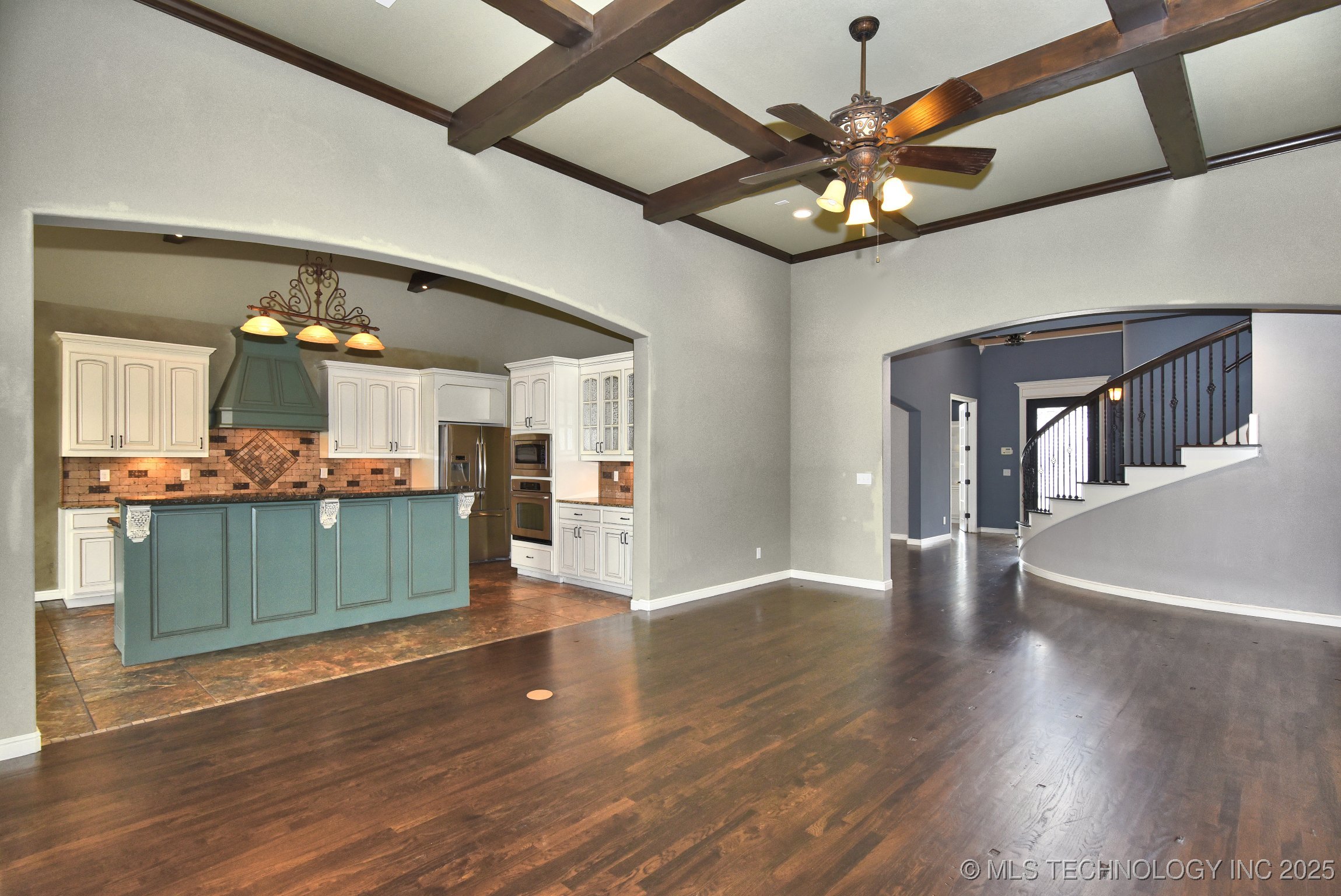 16311 E 48th Street Property Photo 9