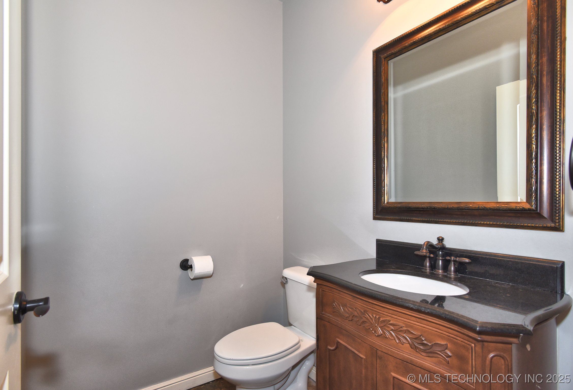 16311 E 48th Street Property Photo 33