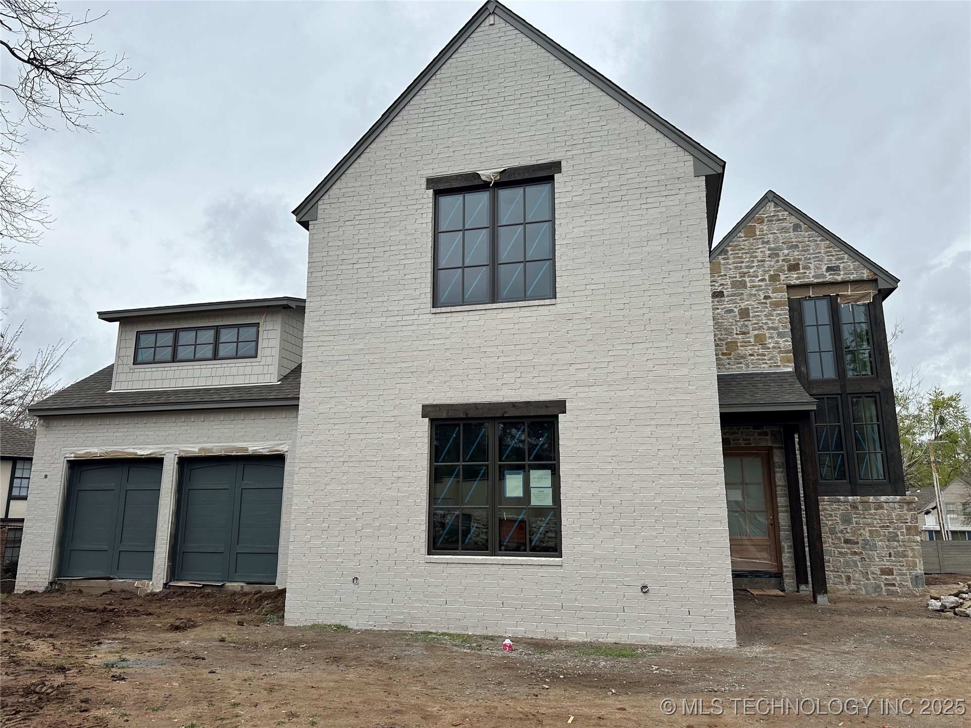 1245 E 28th Street Property Photo