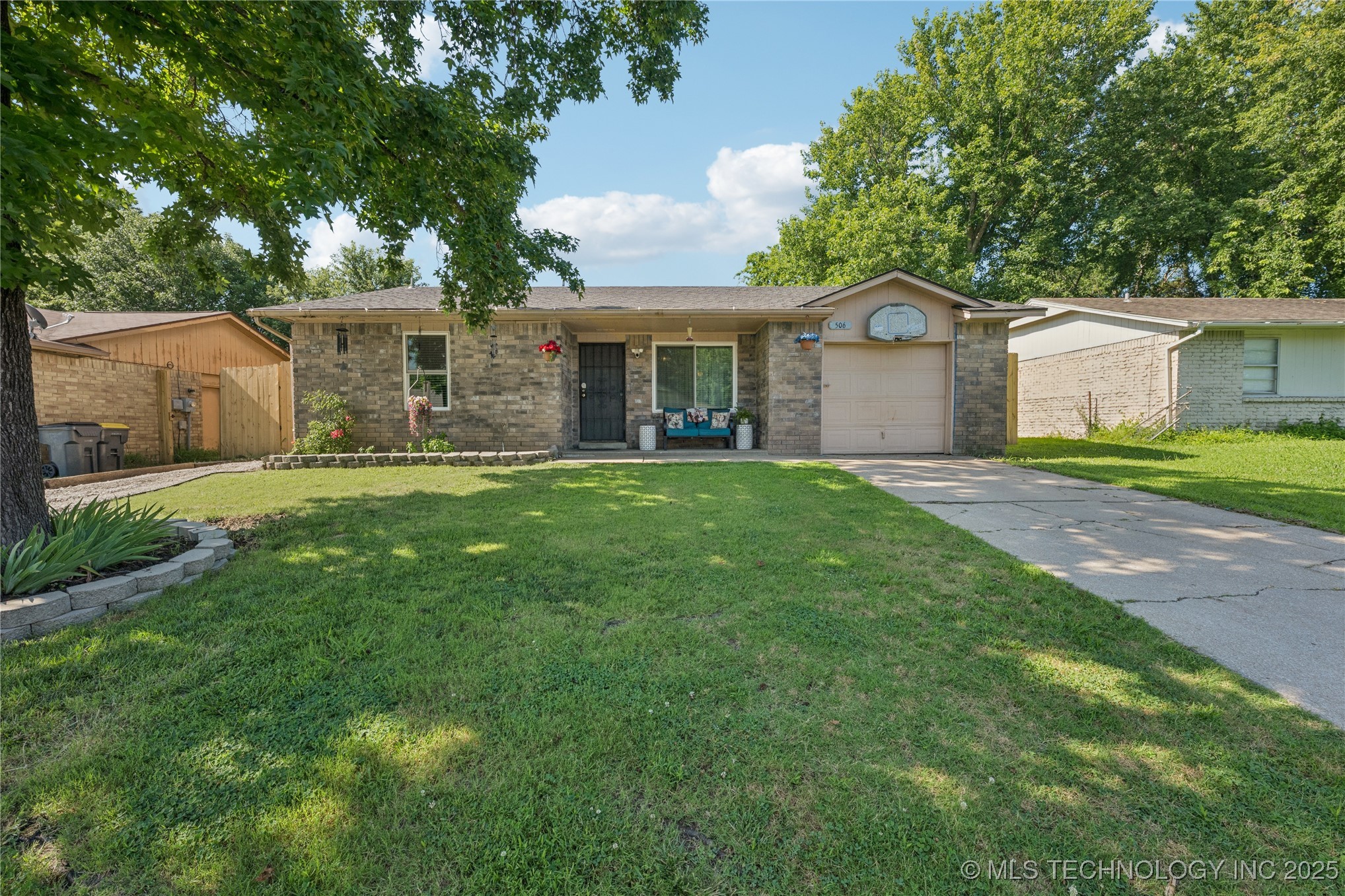 506 W 149th Street S Property Photo 1