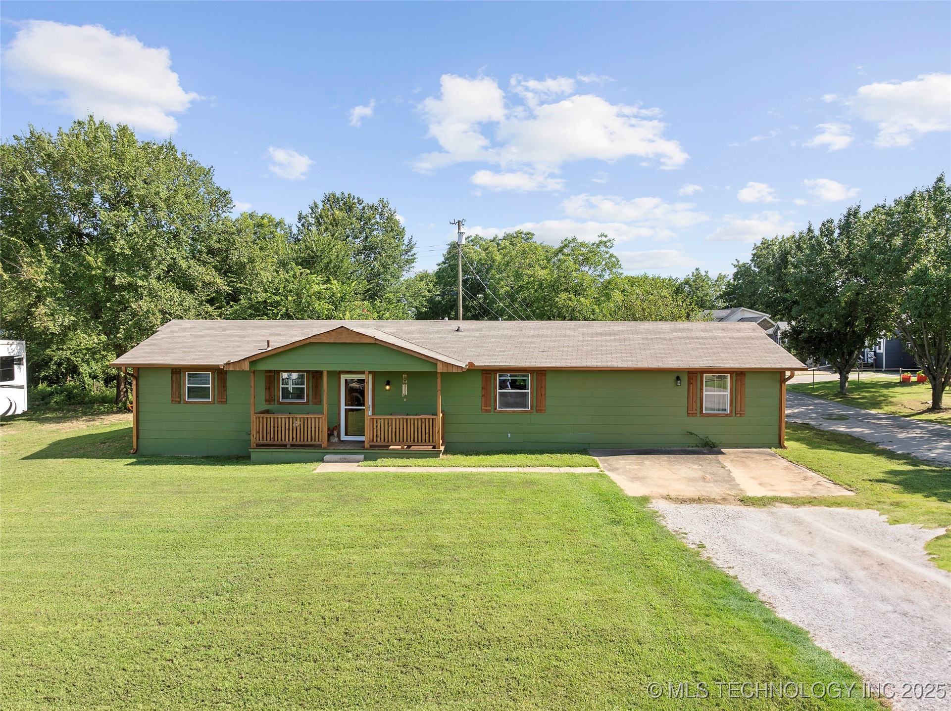 121 Lamar Street Property Photo 1