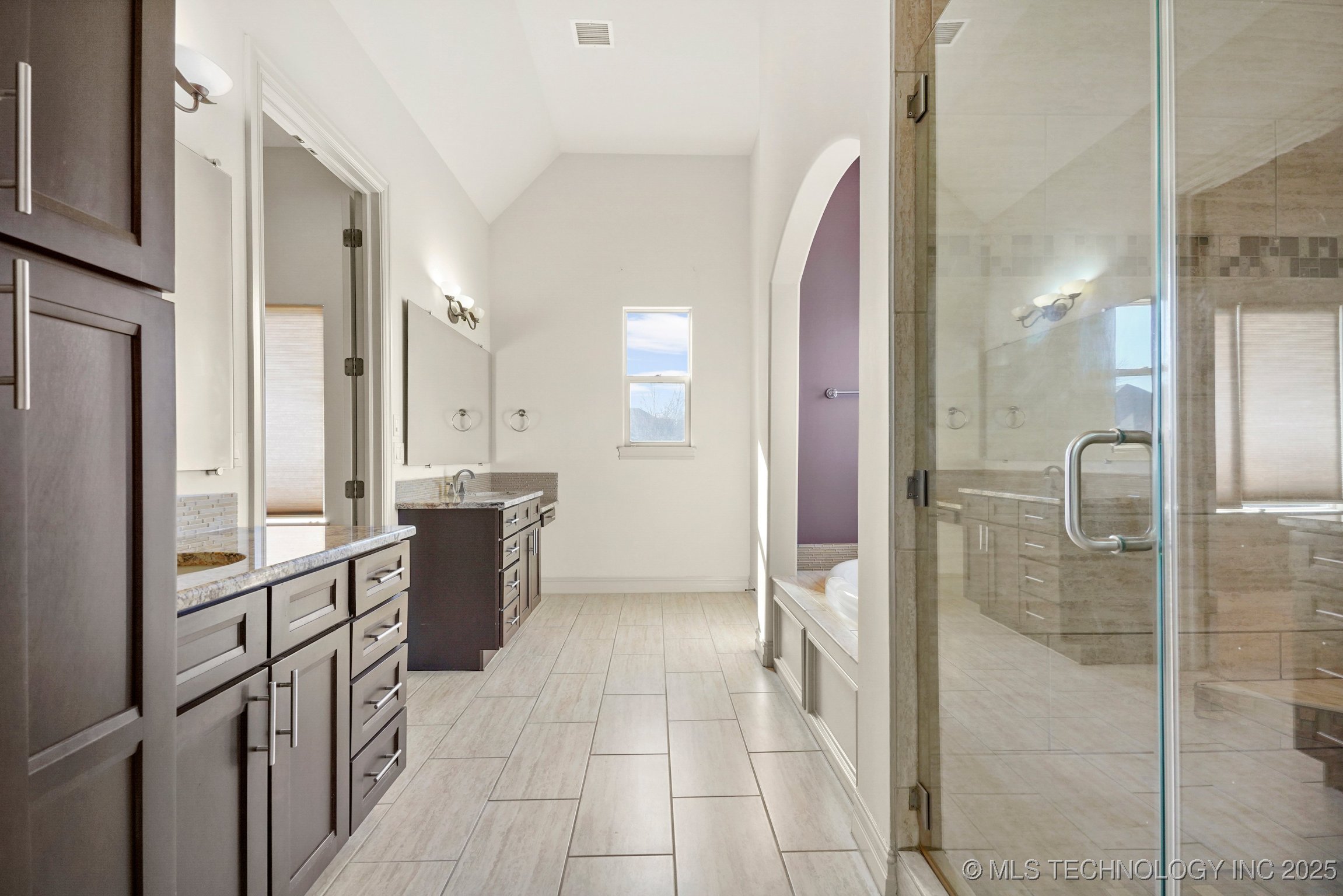 6009 W Utica Circle Property Photo 11