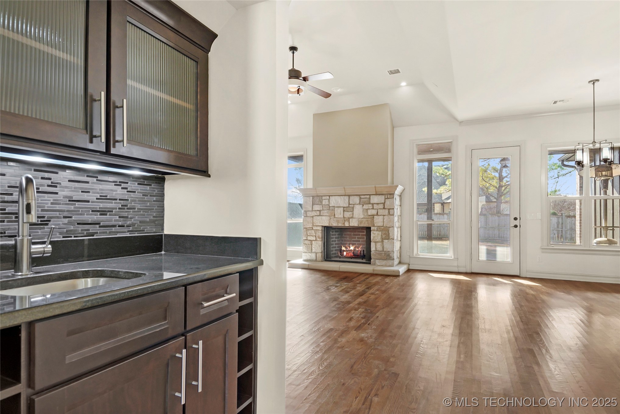 6009 W Utica Circle Property Photo 17