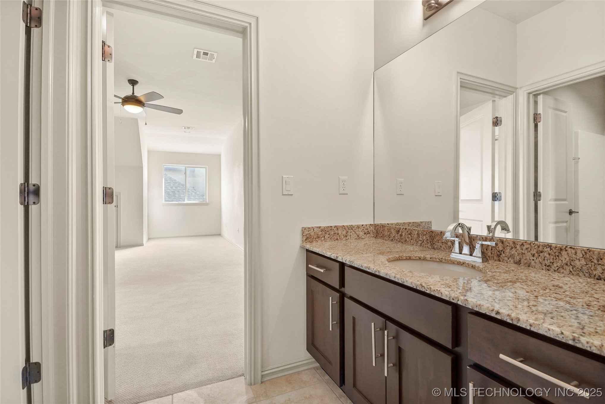 6009 W Utica Circle Property Photo 28