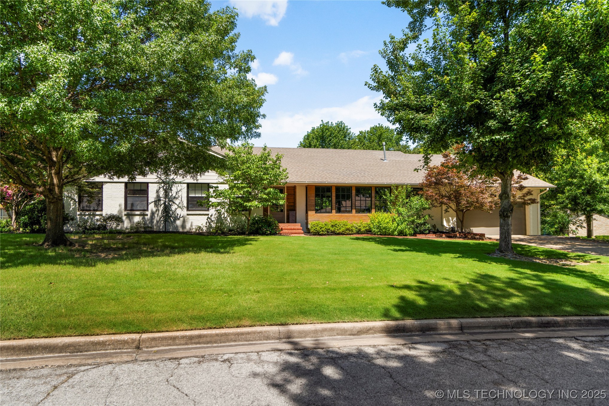3918 S Evanston Avenue Property Photo 1