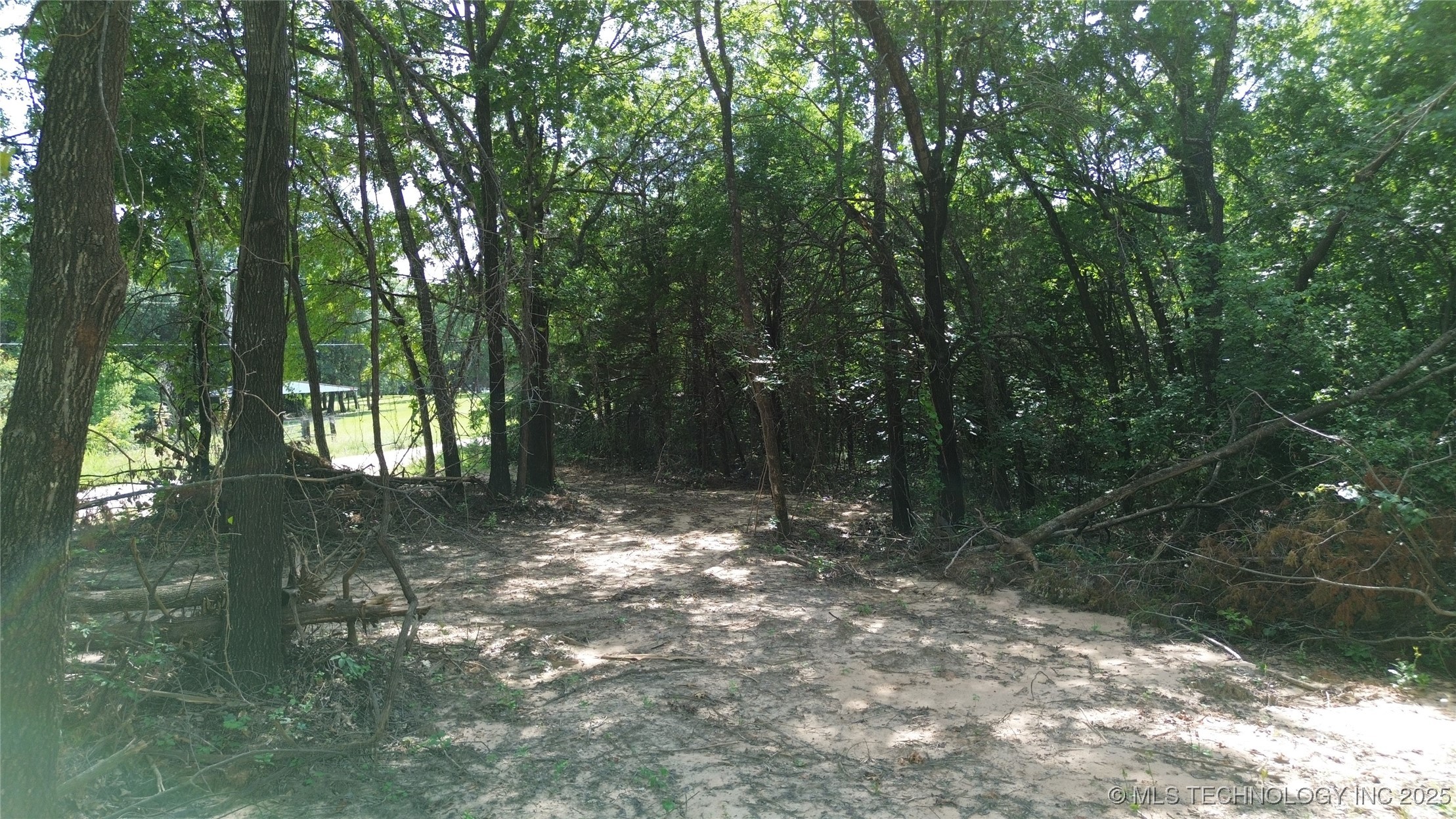 6 Foothill Property Photo 1