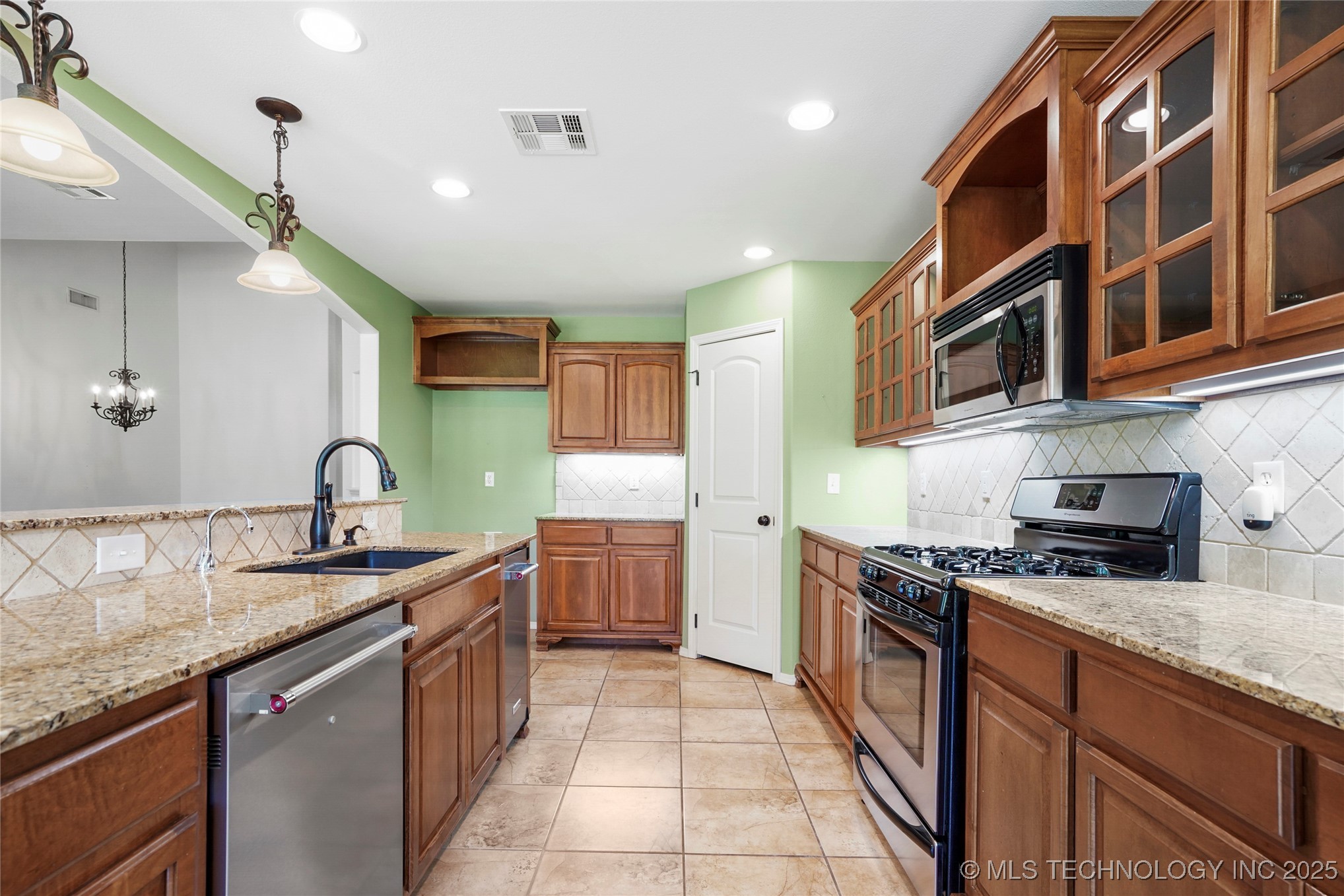 7816 E Galveston Street Property Photo 18