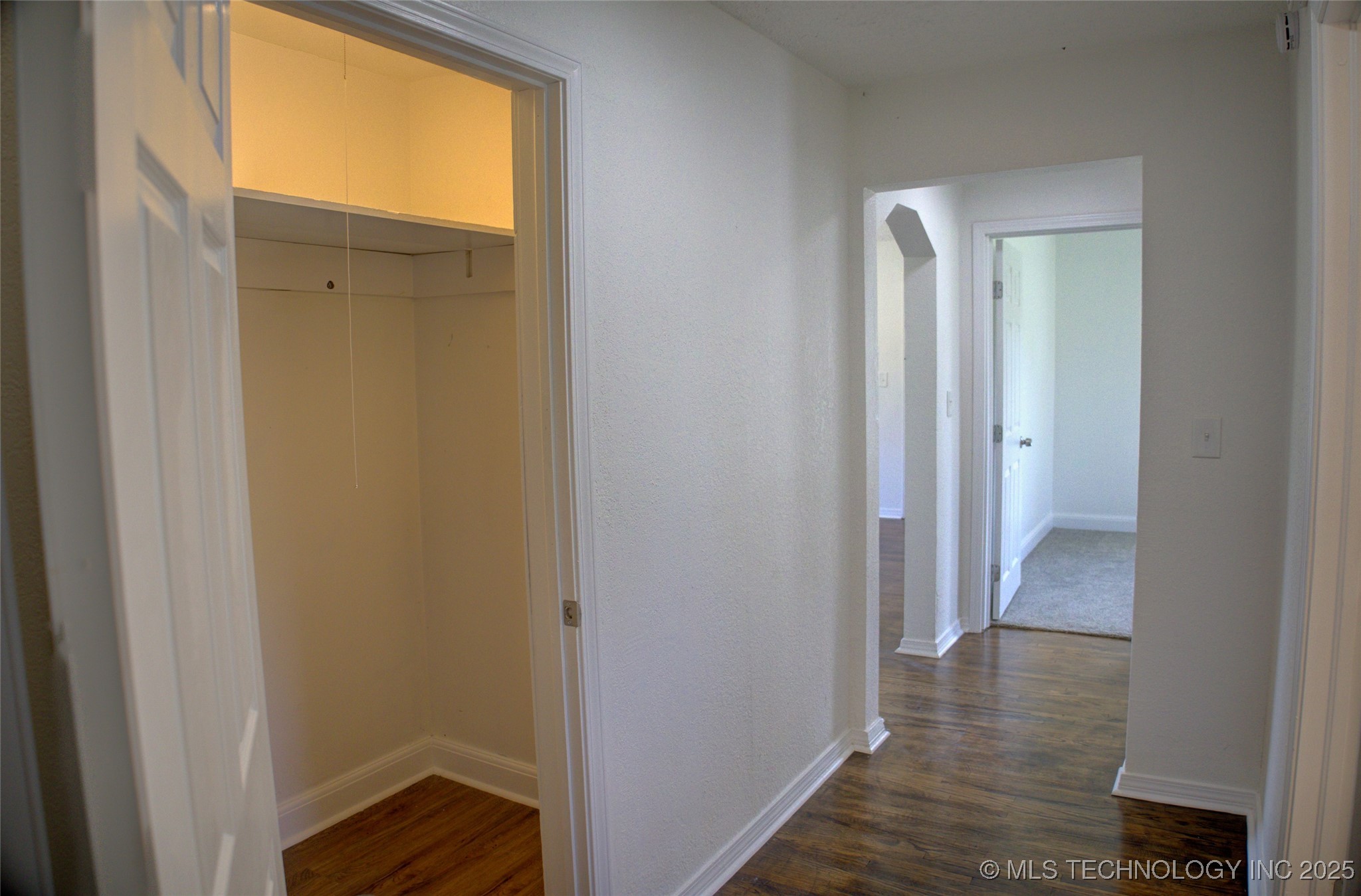 1008 N Grant Avenue Property Photo 13