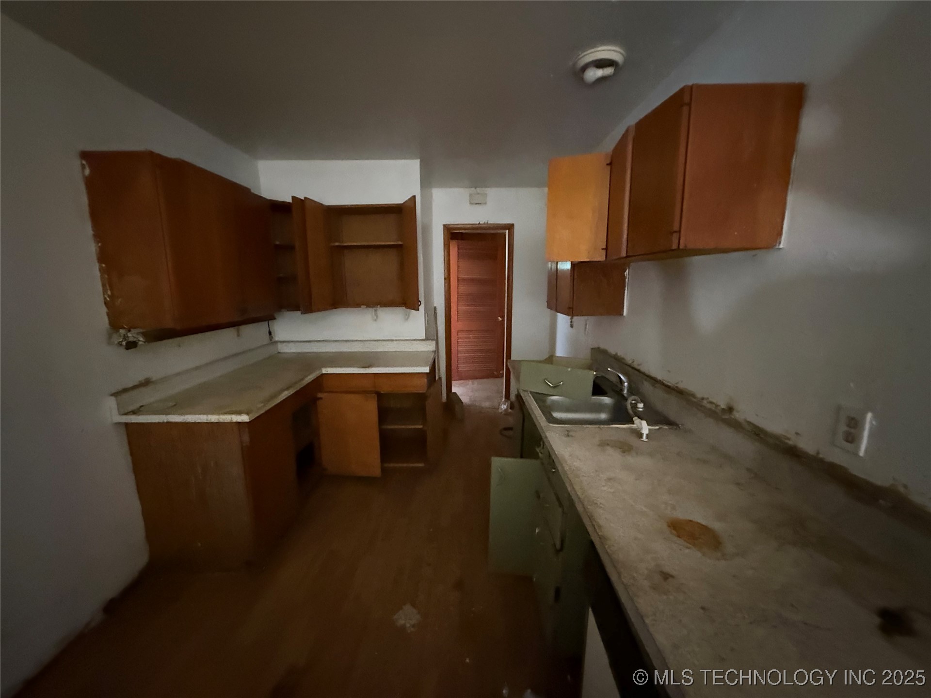 1518 N Washington Street Property Photo 6