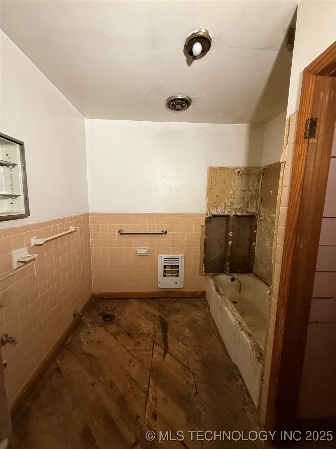 1518 N Washington Street Property Photo 10