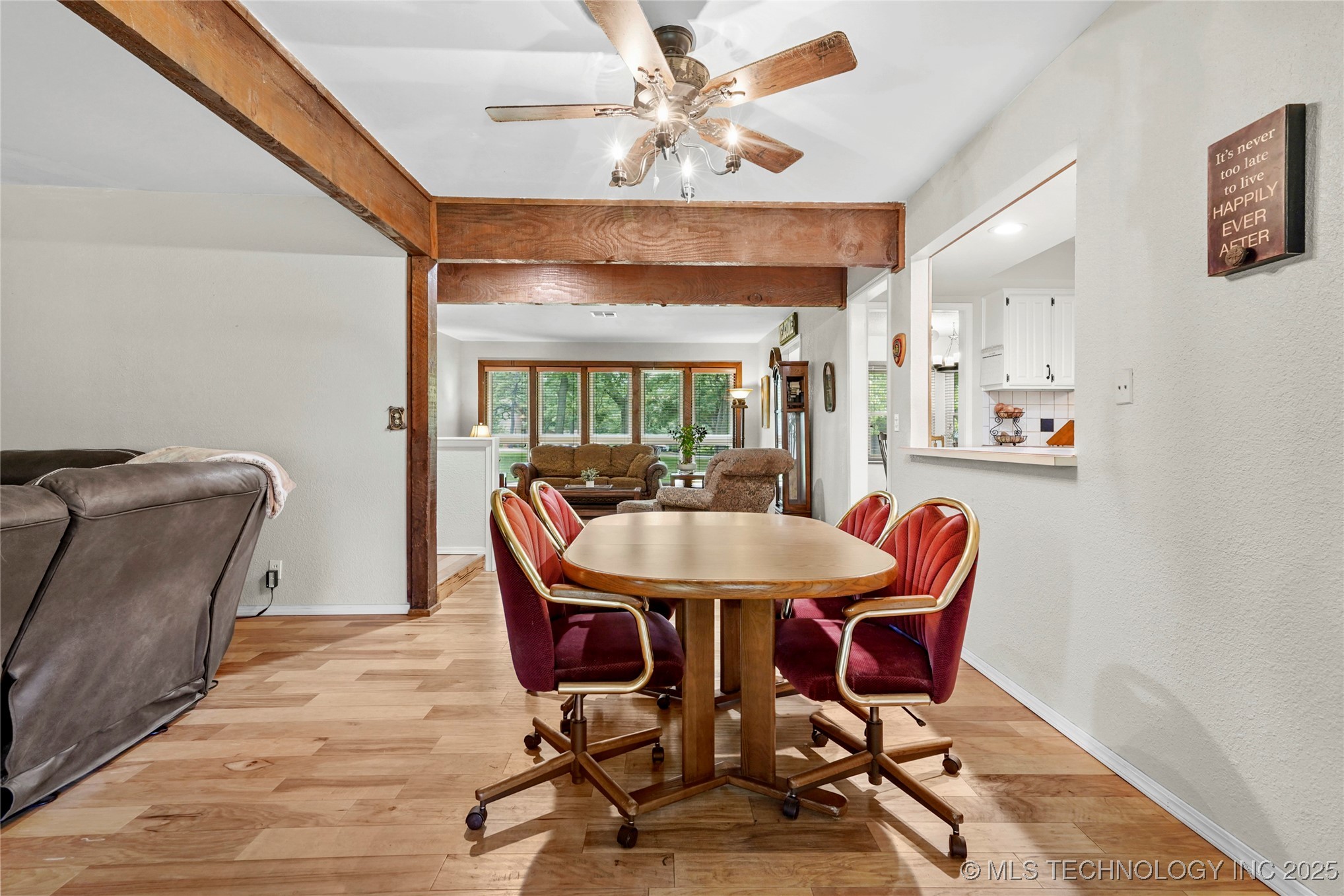 441 Timbercrest Road Property Photo 13