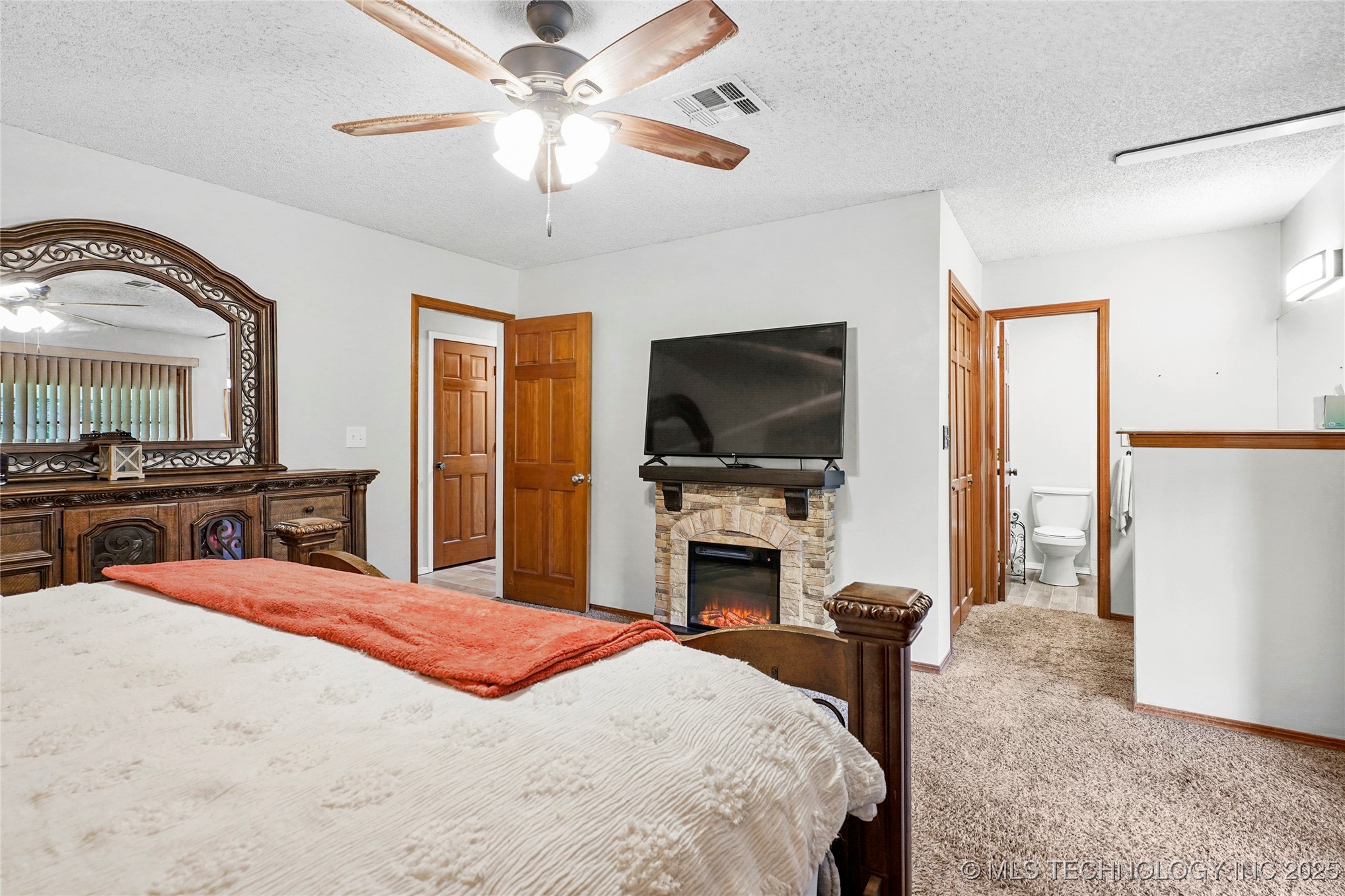 441 Timbercrest Road Property Photo 24
