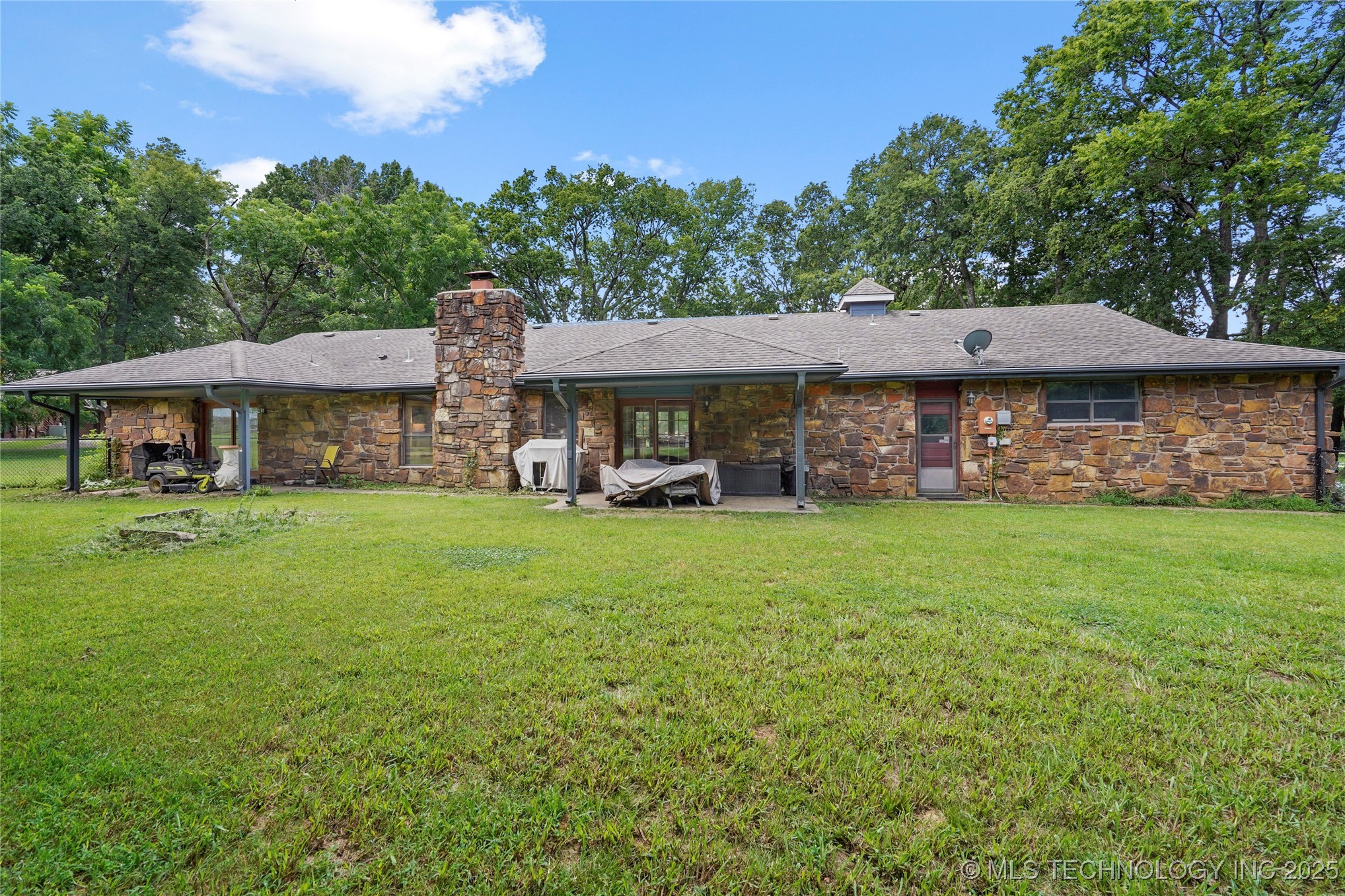 441 Timbercrest Road Property Photo 41