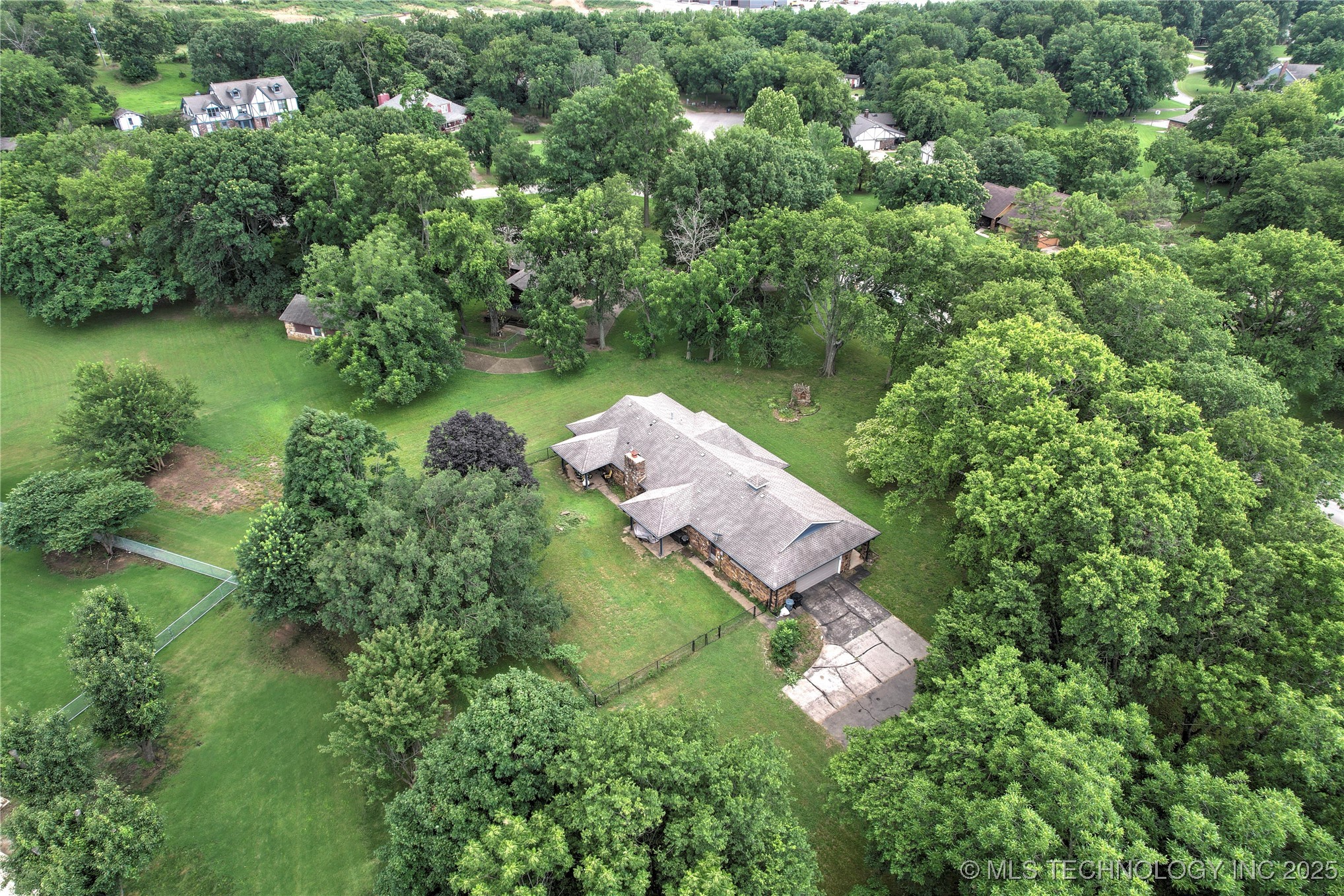 441 Timbercrest Road Property Photo 49