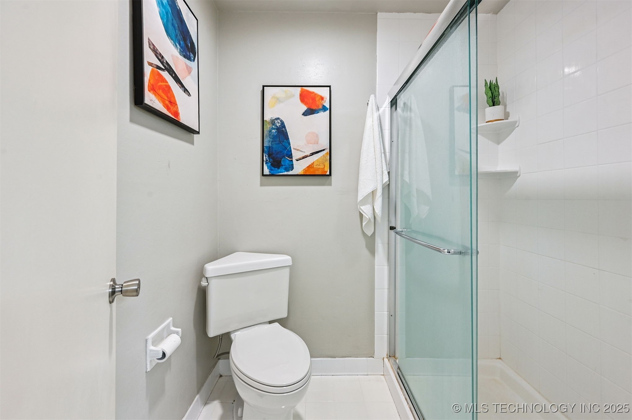 3350 E 54th Street Property Photo 17