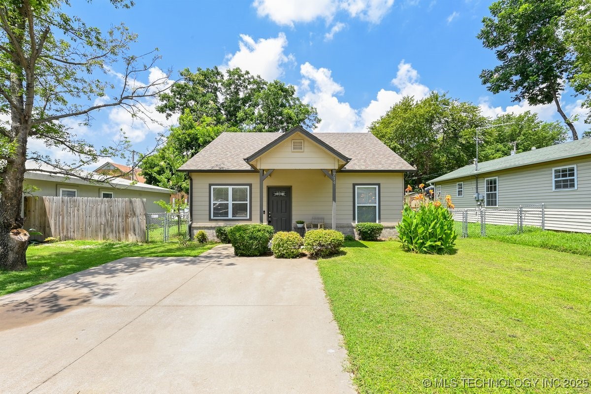 714 N Quincy Avenue Property Photo