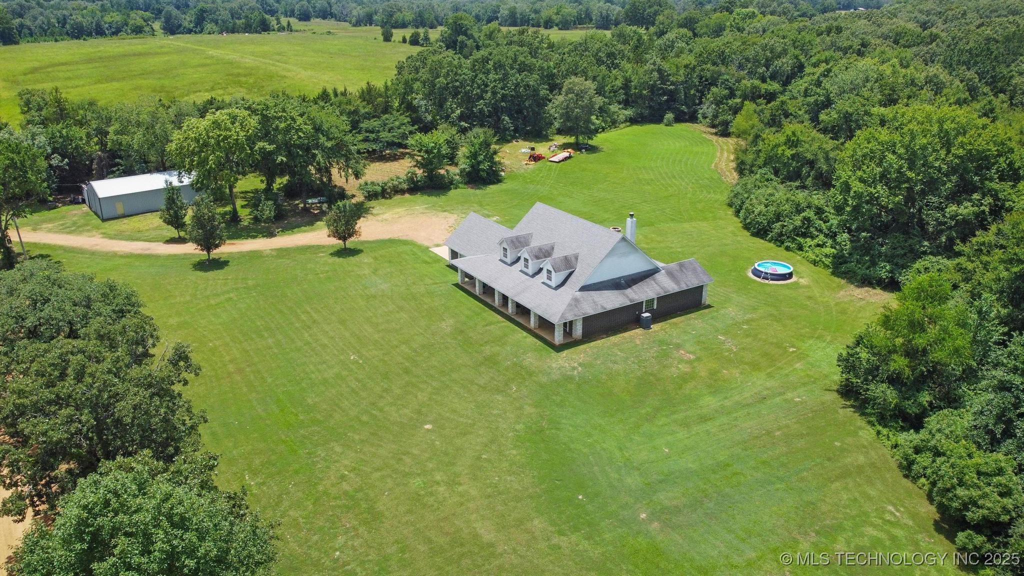190473 N 4130 Property Photo 1