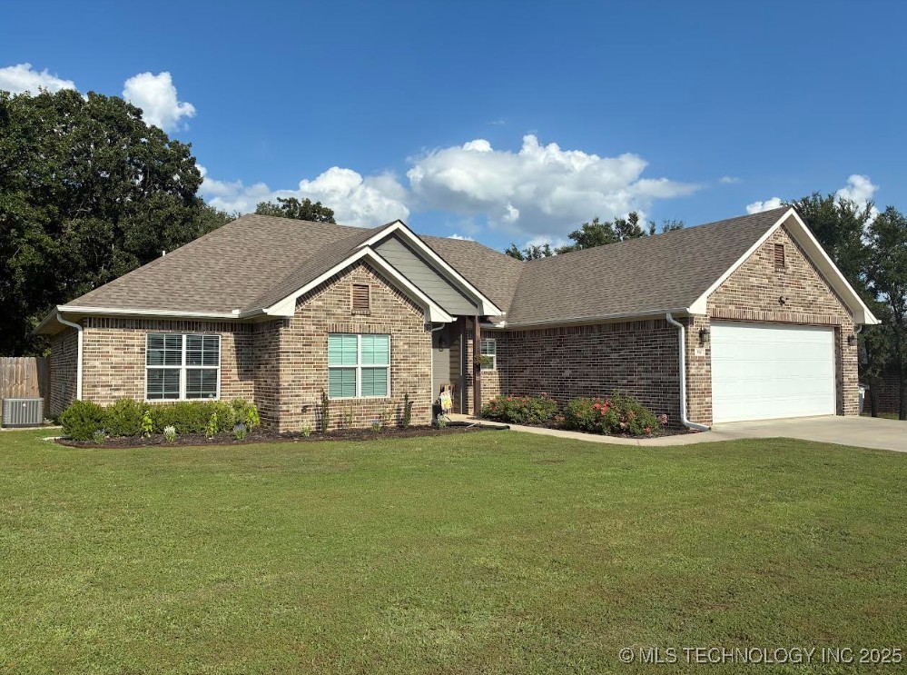 182 Edgewood Circle Property Photo 1