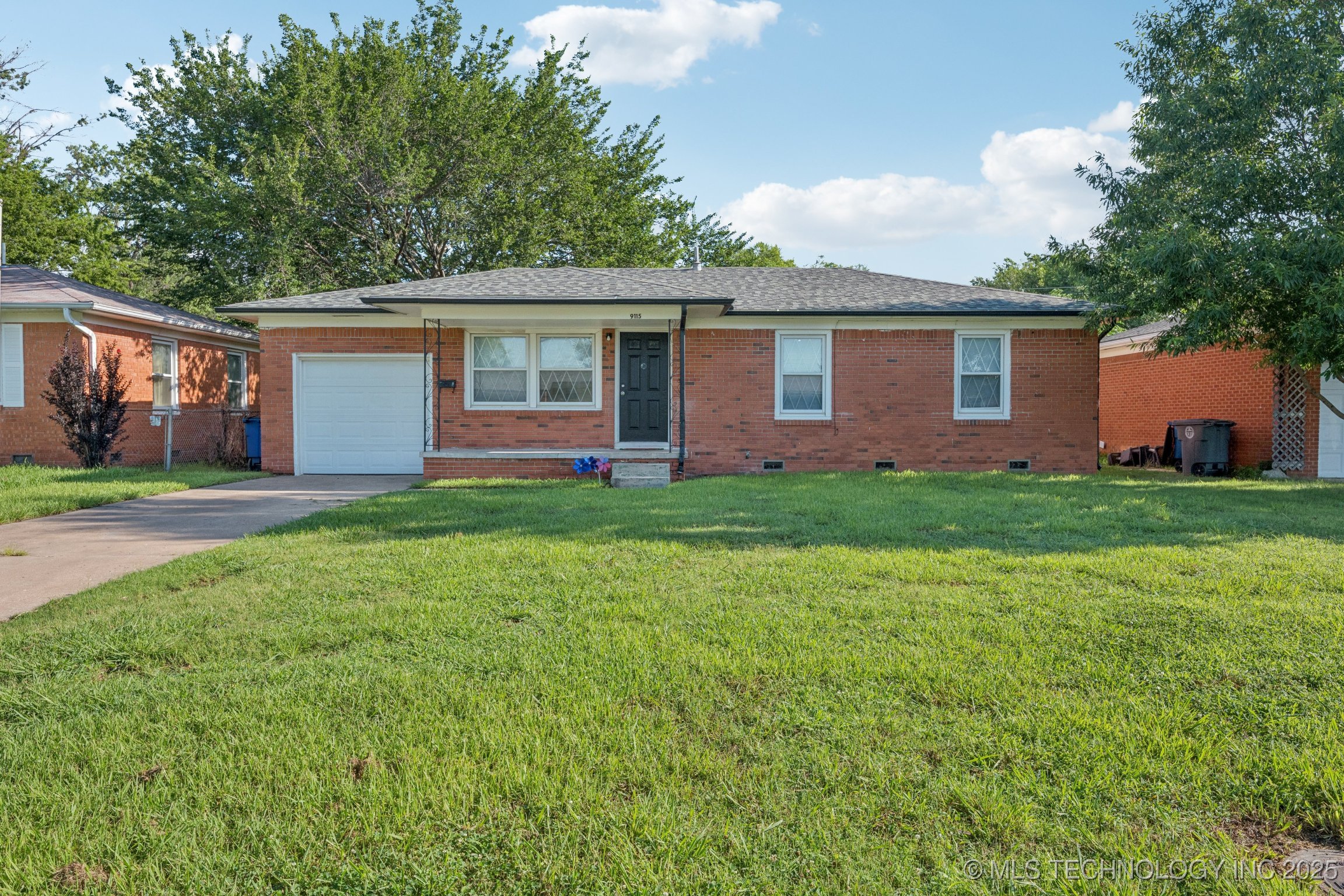 9115 E Latimer Place Property Photo 1