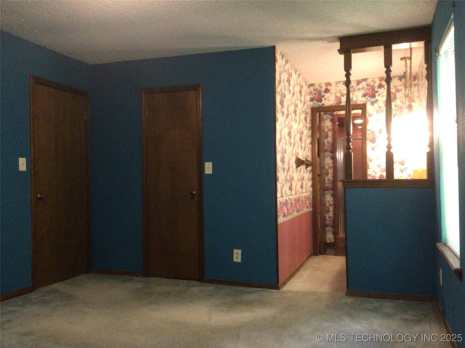 5555 W Highway 20 Property Photo 7