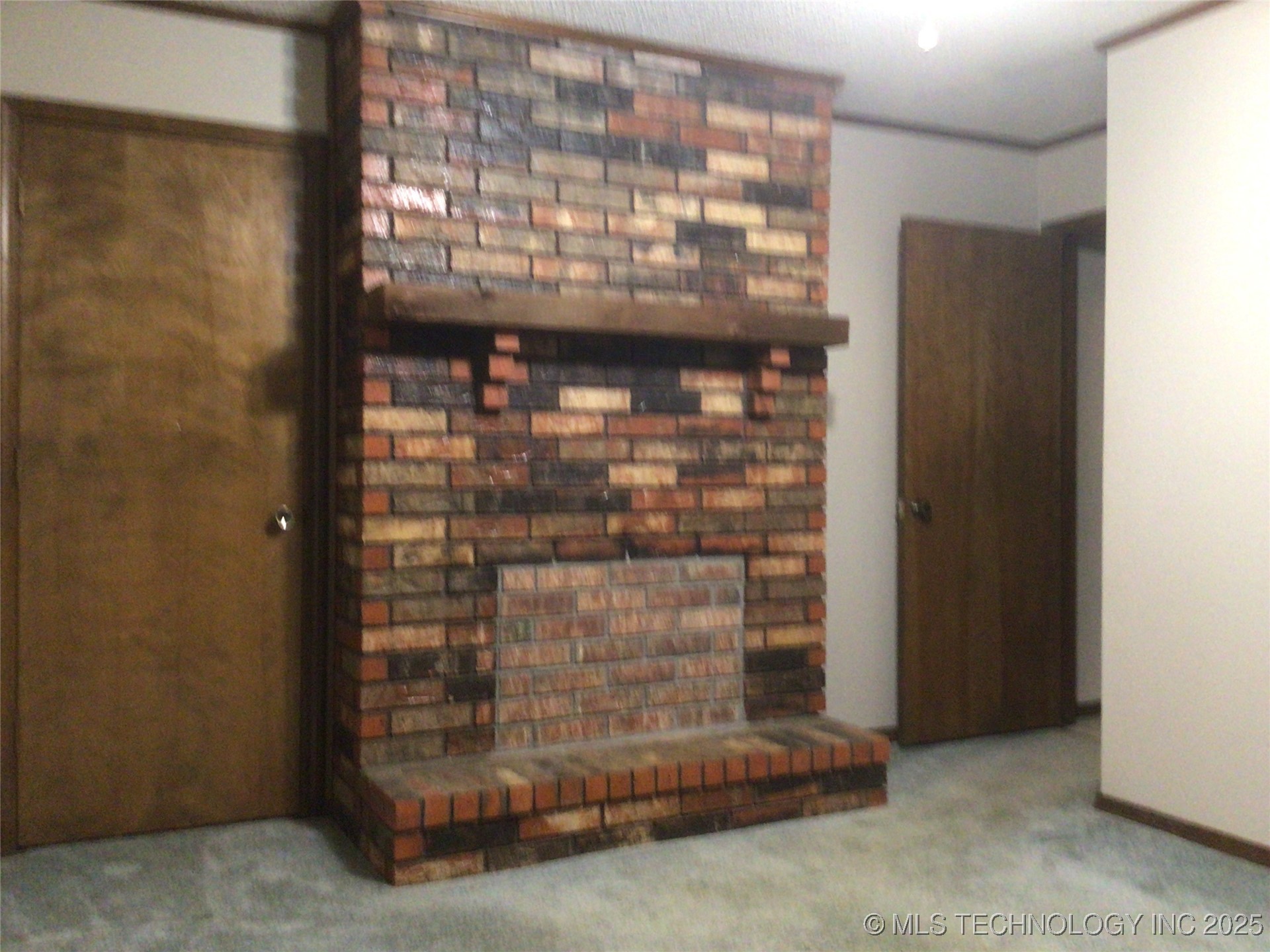 5555 W Highway 20 Property Photo 14
