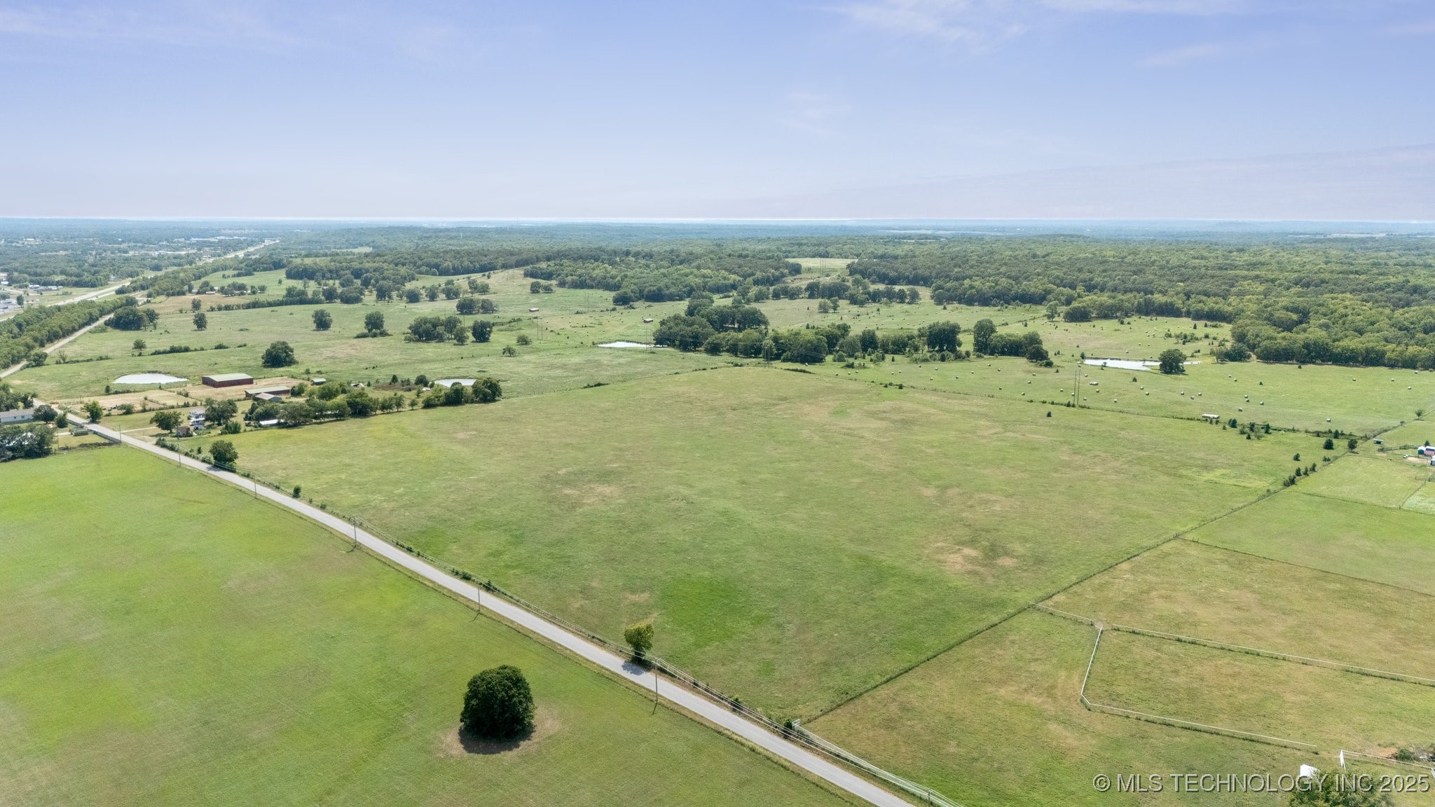 4190 Road Property Photo 1