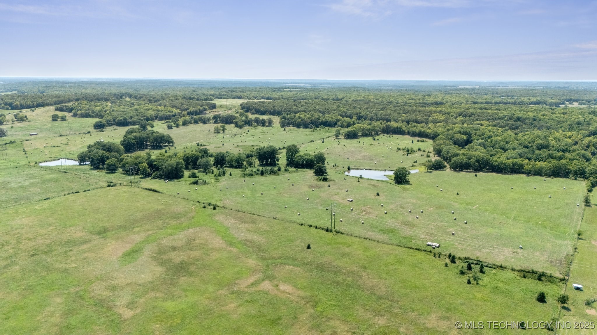 4190 Road Property Photo 2
