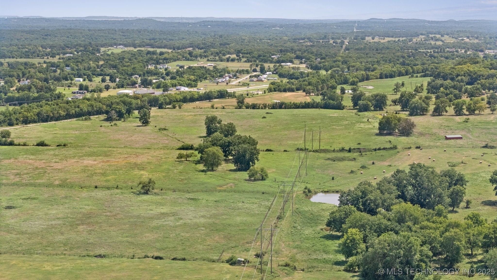 4190 Road Property Photo 3