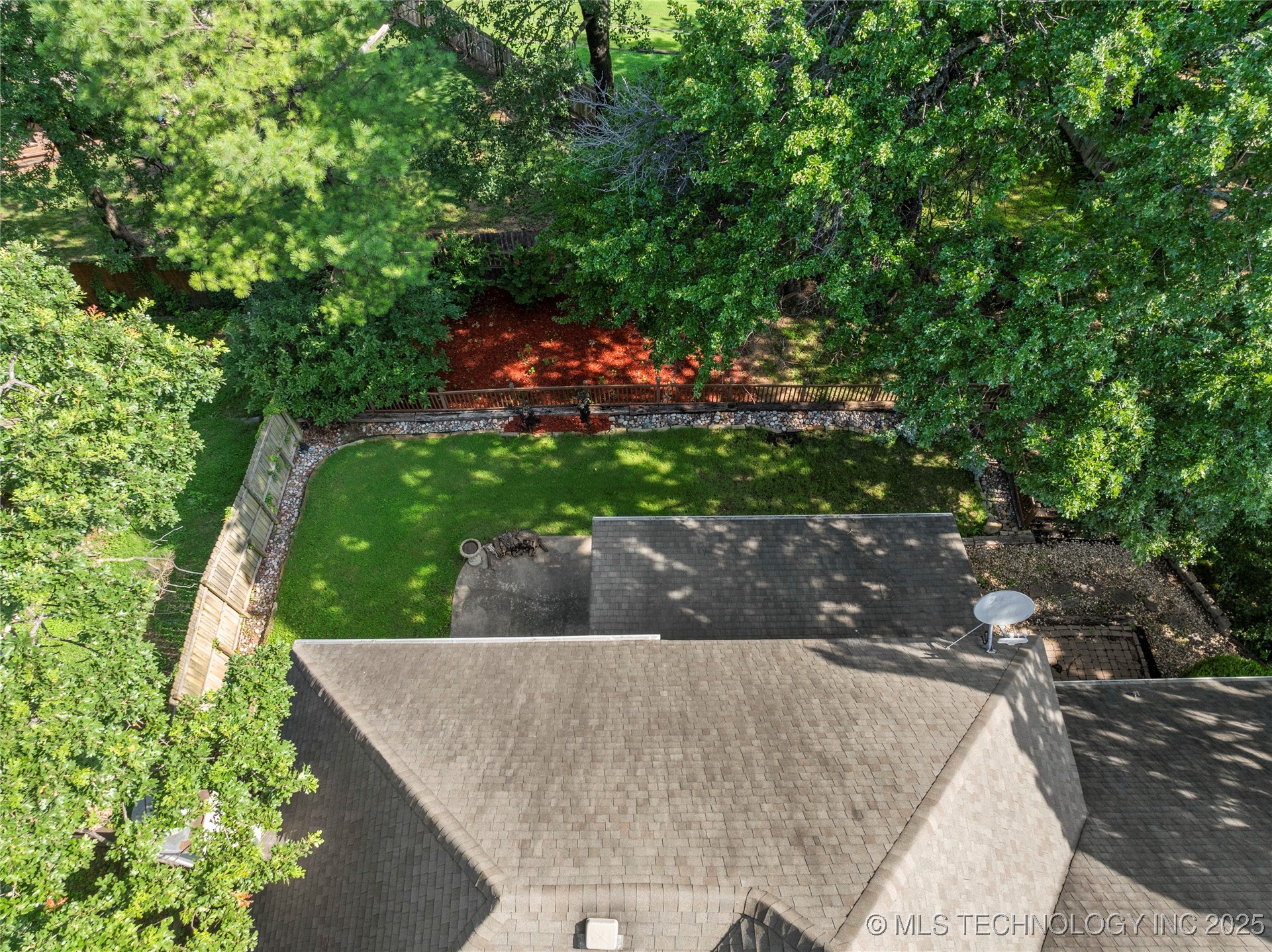 6723 E 97th Street Property Photo 15