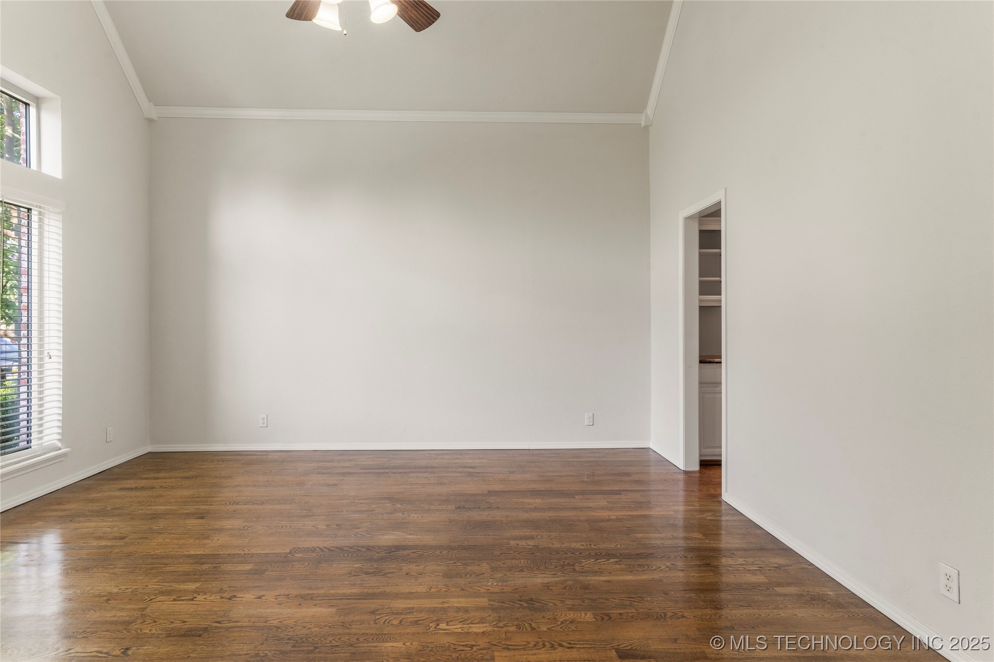 6723 E 97th Street Property Photo 20