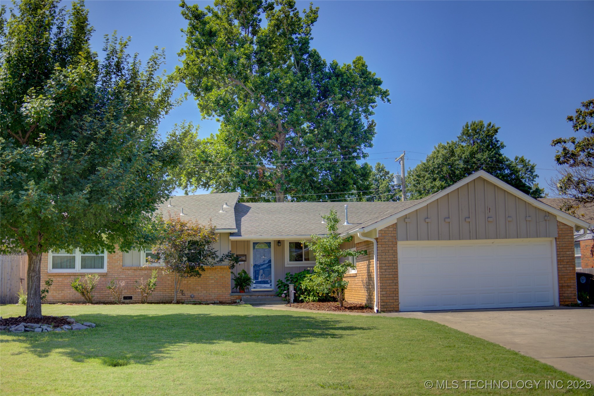 4424 E 59th Place S Property Photo 1
